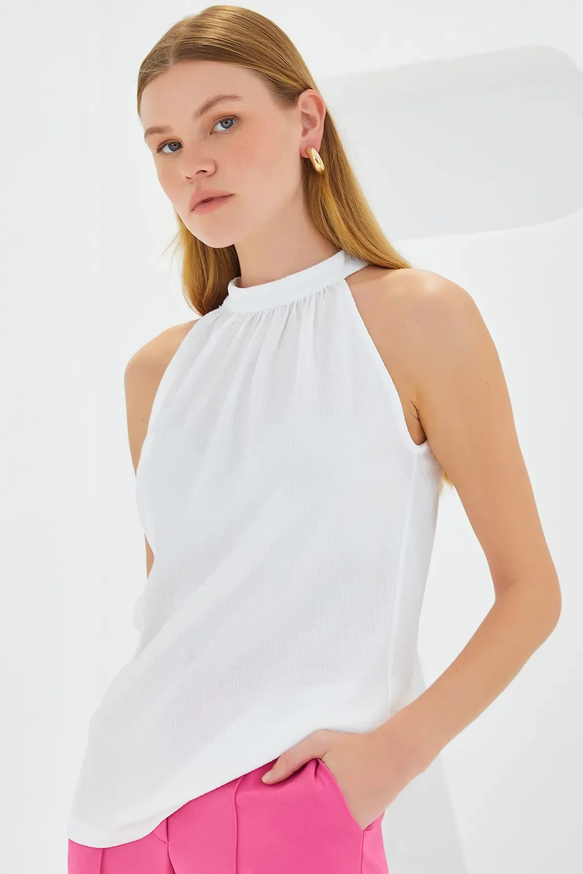 0489 Halter Yaka Örme Bluz - Beyaz