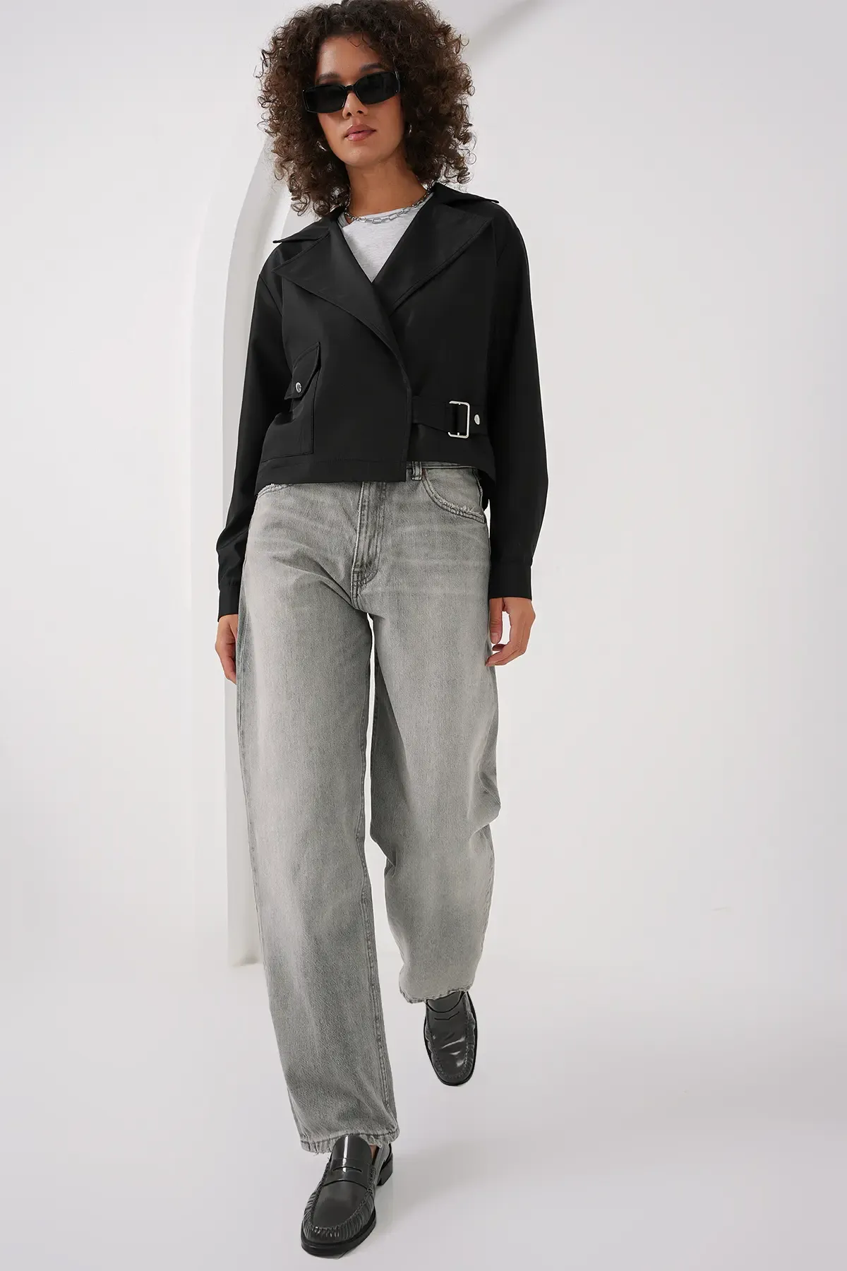 0712 Kruvaze Yaka Kısa Trençkot - Siyah