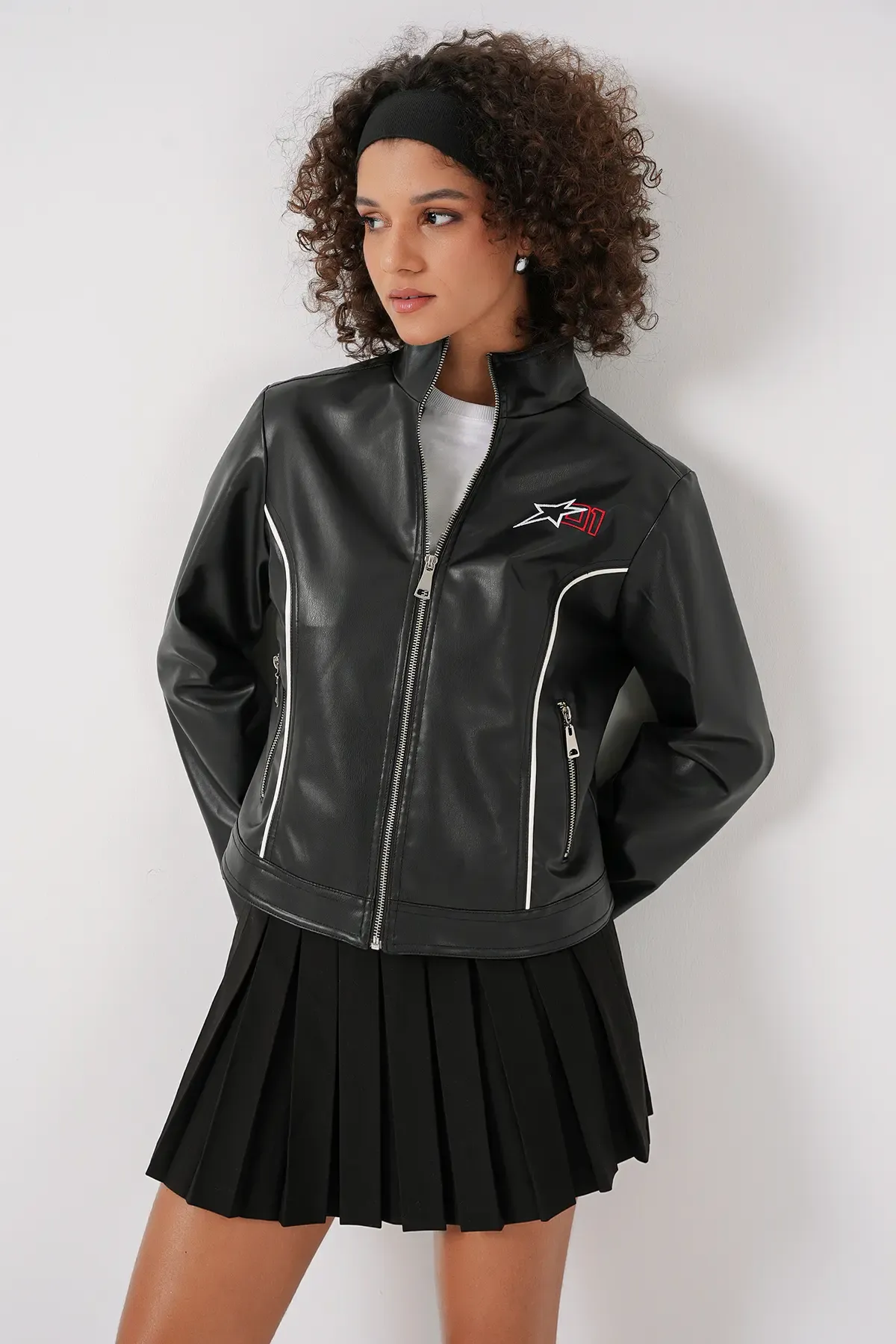 1041 Dik Yaka Suni Deri Ceket - Siyah