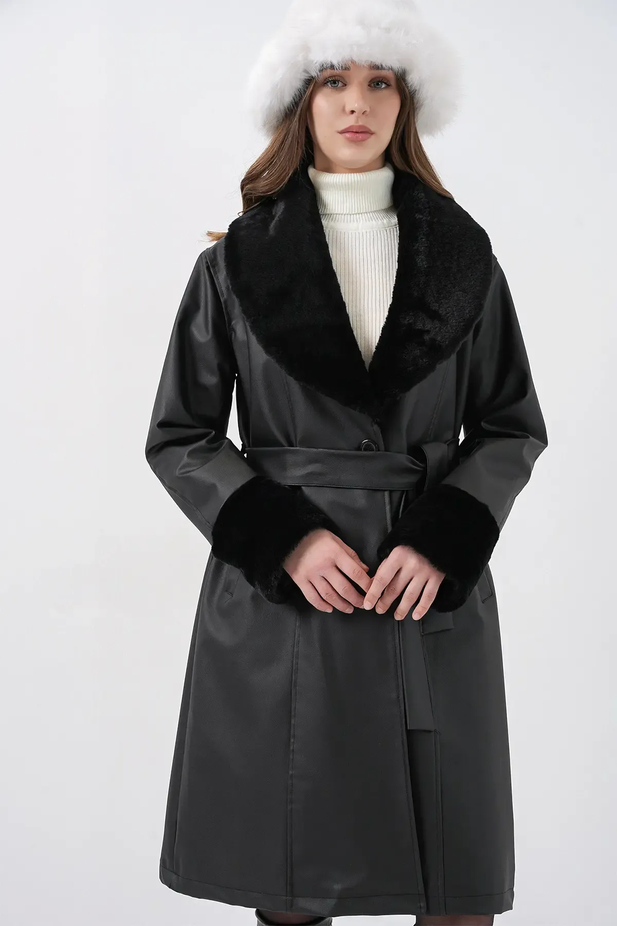 1045 Kürklü Suni Deri Kaban - Siyah