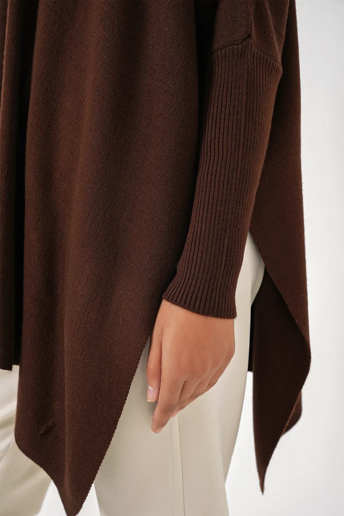 15783 Yırtmaçlı Panço Kazak - Kahverengi