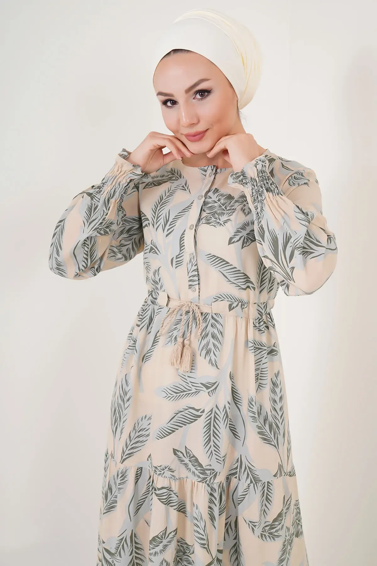 2145 Desenli Tesettür Elbise - Bej