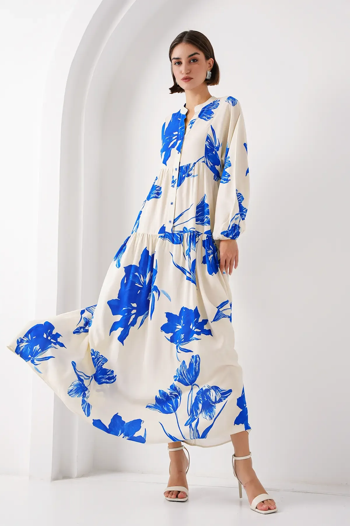 2423 Otantik Desenli Tesettür Elbise - A.Ekru