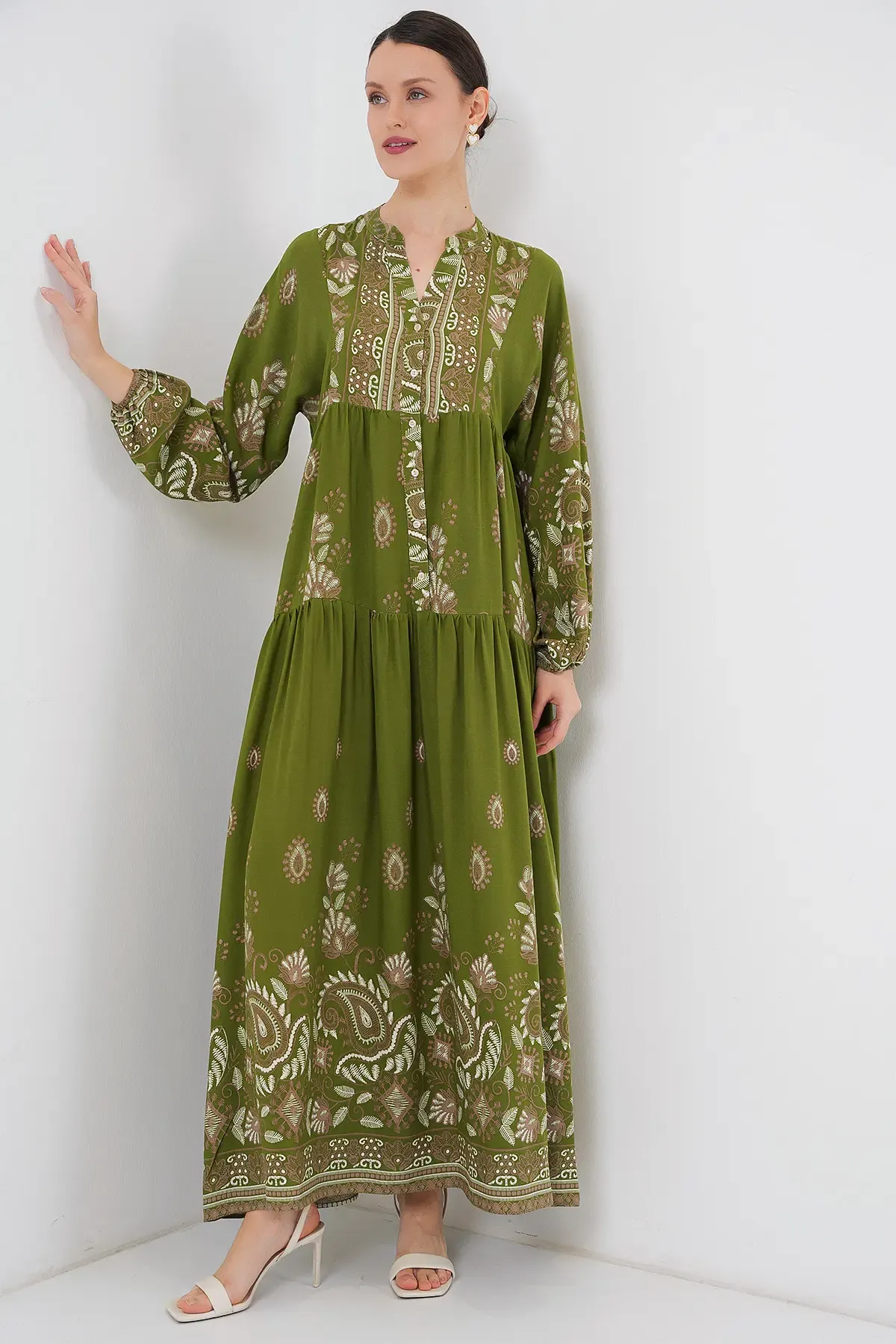 2423 Otantik Desenli Tesettür Elbise - D.Haki