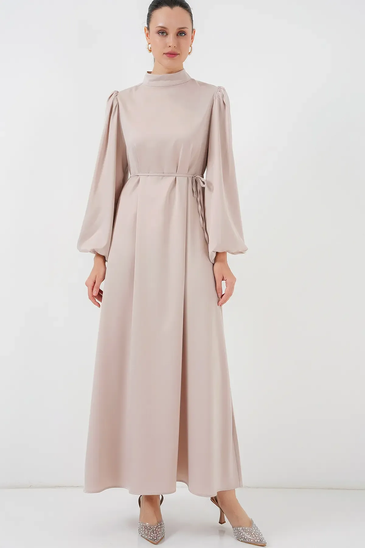 2510 Saten Tesettür Abiye Elbise - M. Krem