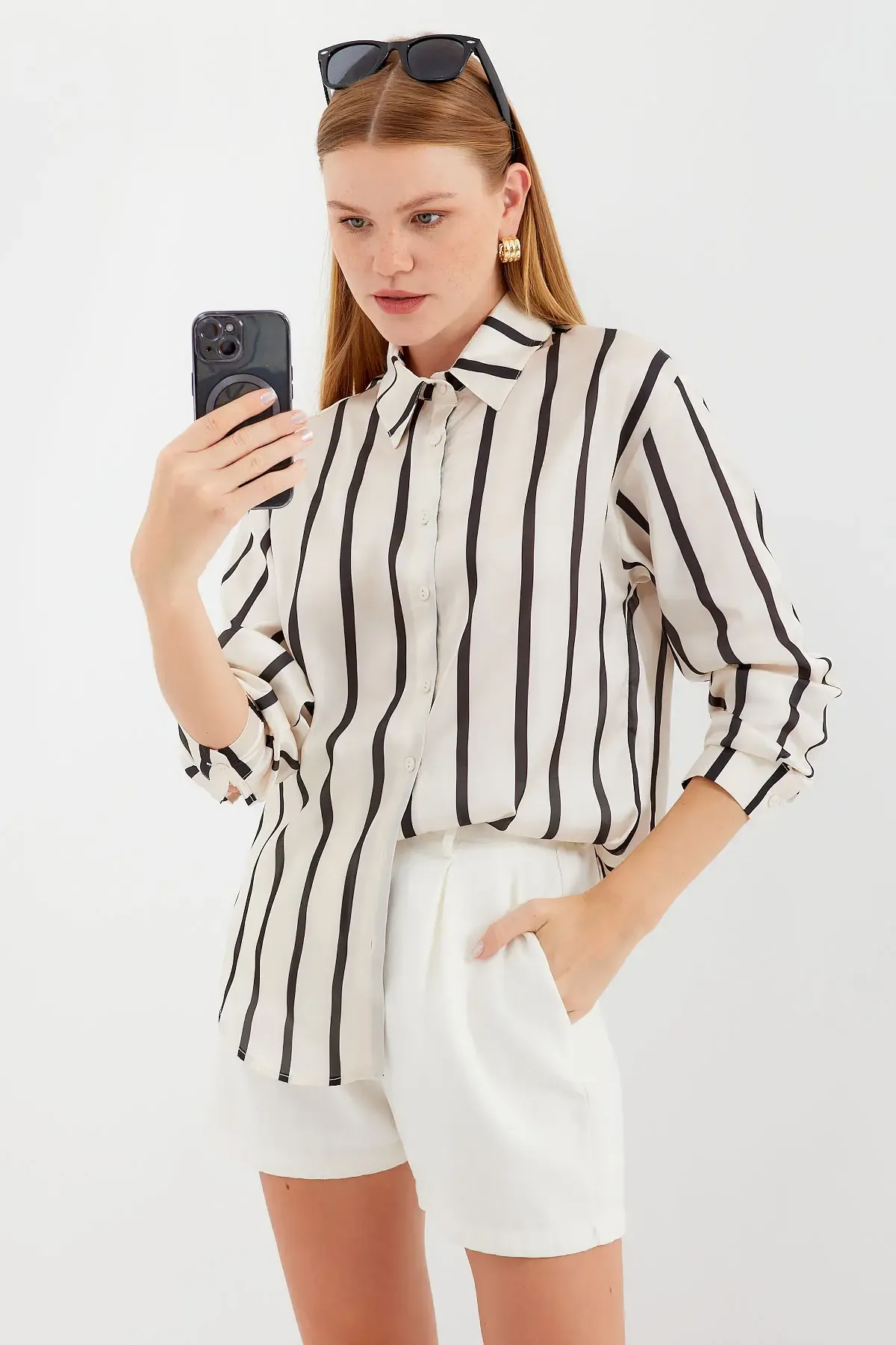 3964 Çizgili Hafif Dökümlü Saten Gömlek - F. Siyah