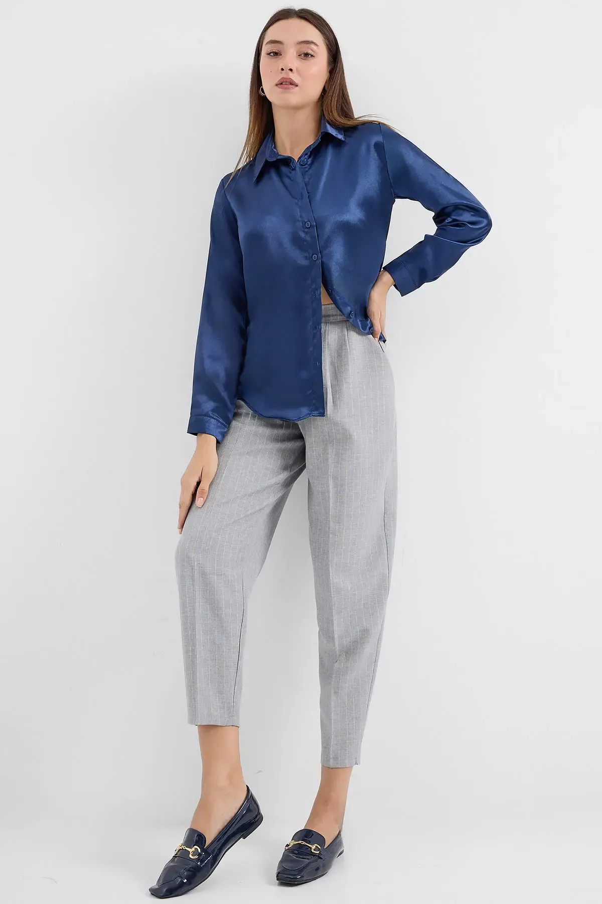 3964 Hafif Dökümlü Saten Gömlek - Lacivert