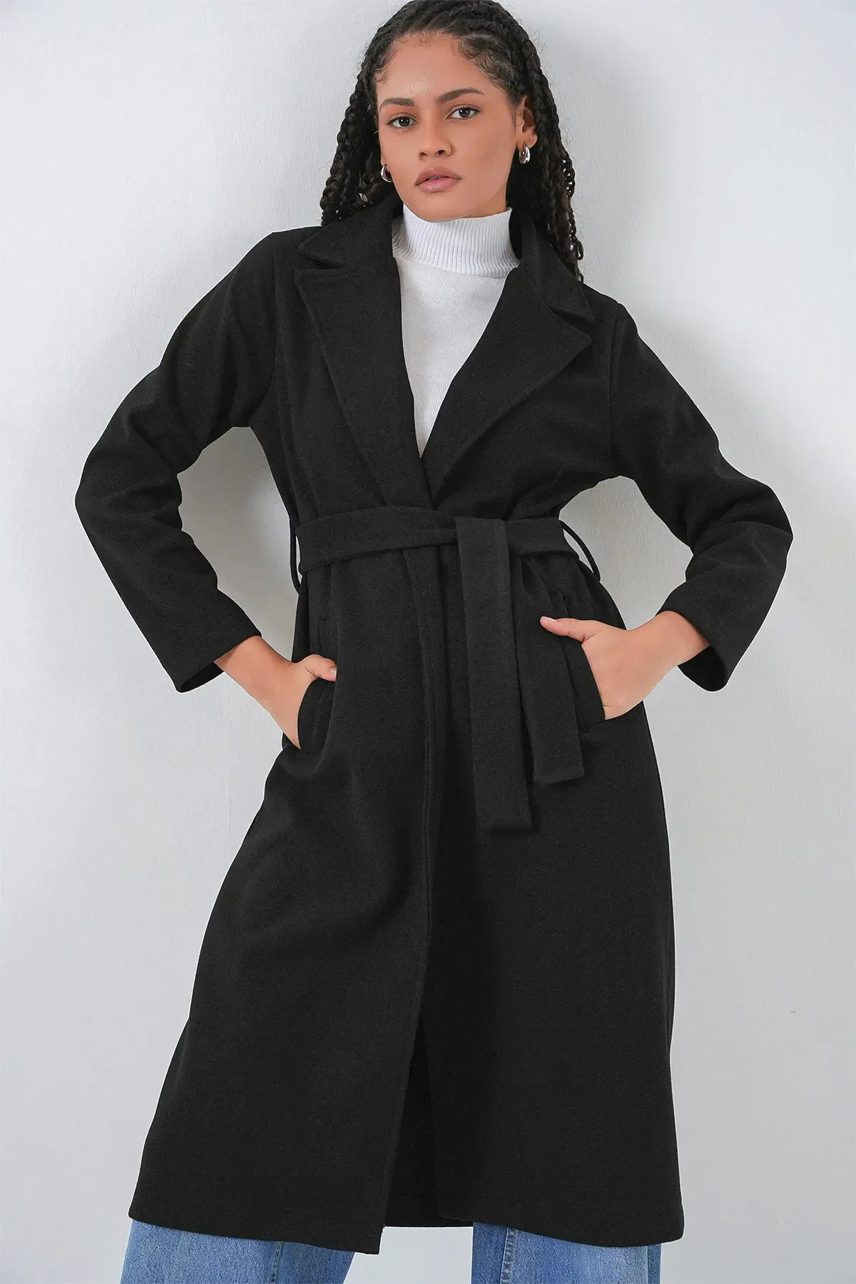 9118 Kruvaze Yaka Kaşe Kaban - Siyah