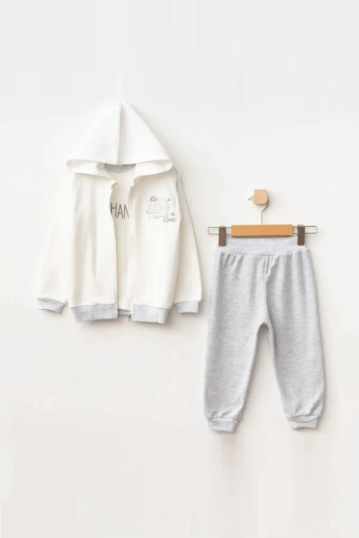 Erkek Bebek Fil Nakışlı Sweatshirt Pantolon T-shirt 3 lü Alt Üst Bebek Takımı 3 Ay-24 Ay