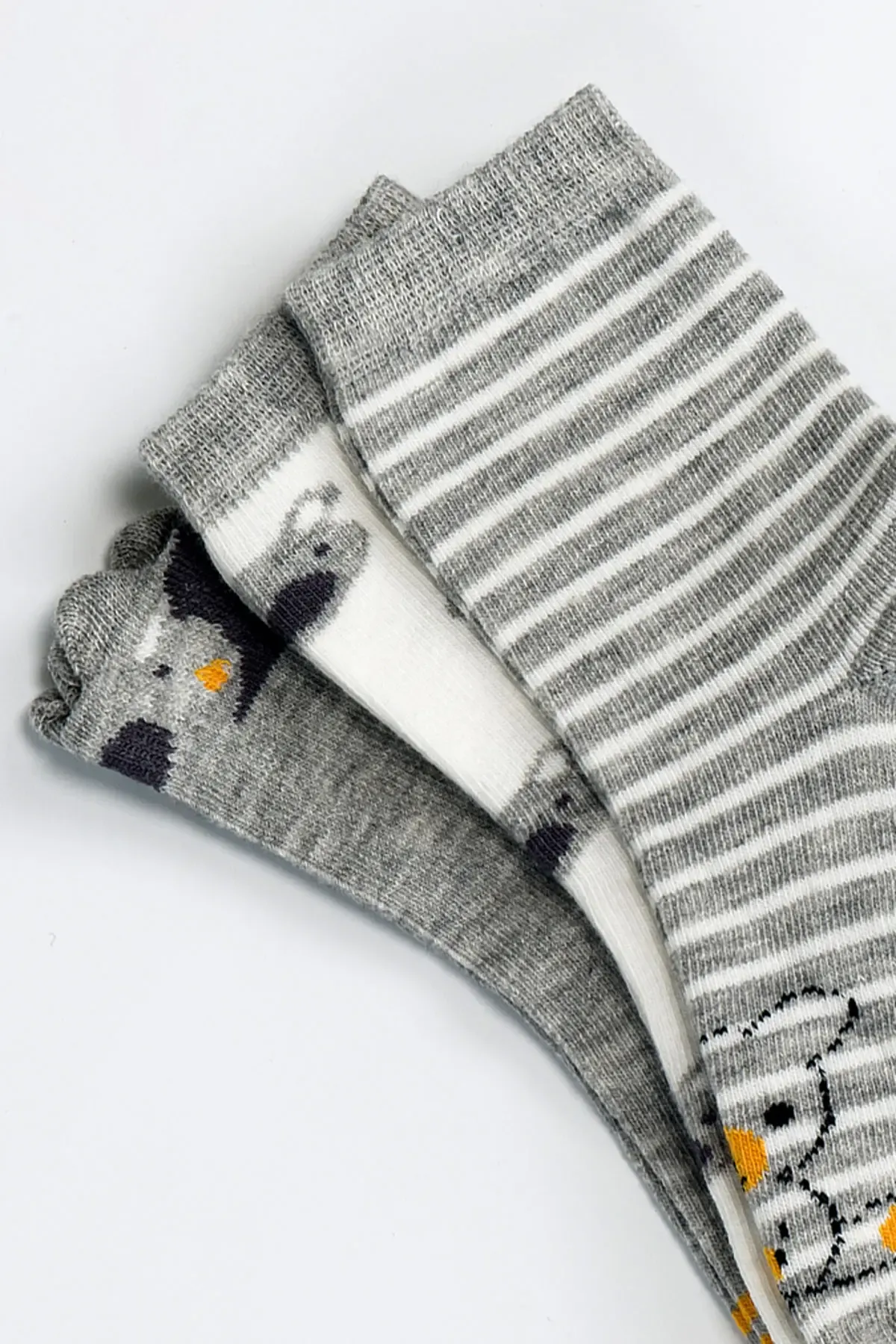 Erkek Çocuk Dikişsiz 3  lü Soket Çorap 3 Yaş - 6 yaş