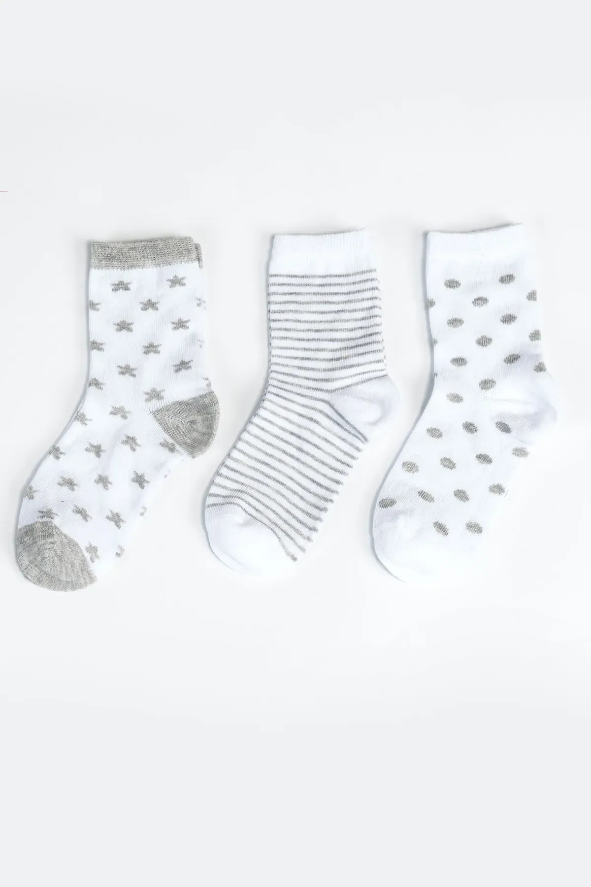 Erkek Çocuk Dikişsiz 3  lü Soket Çorap 3 Yaş - 6 yaş