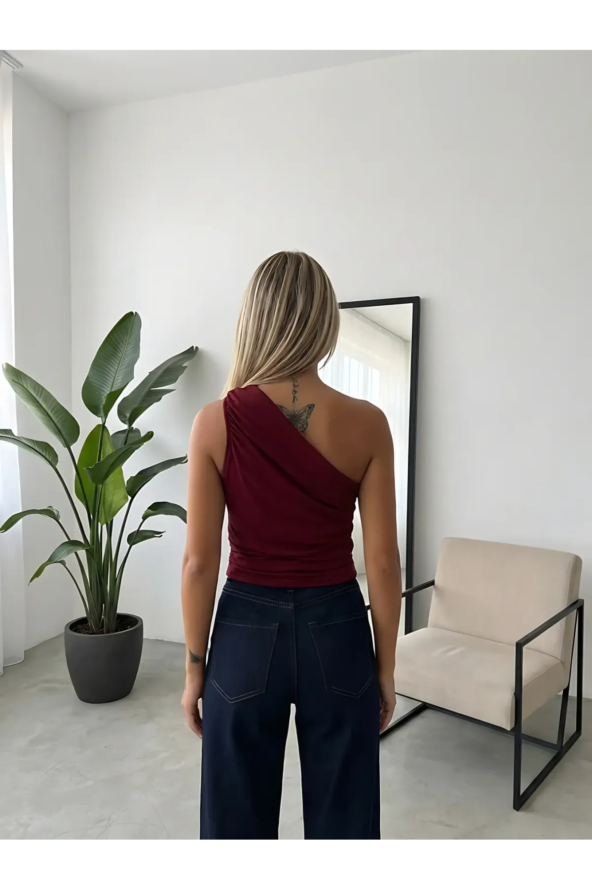 Kadın Bordo Asimetrik Tek Omuz Drapeli Gold Aksesuar Detaylı Sandy Bluz HZL26S-FRY123751