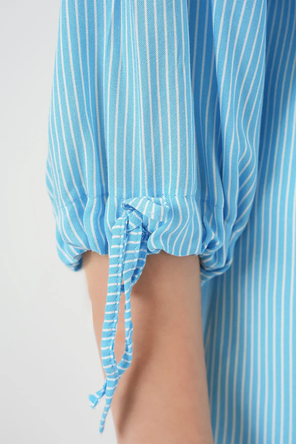 Kadın Çizgili Oversize Kısa Kol Gömlek 20296 - Mavi