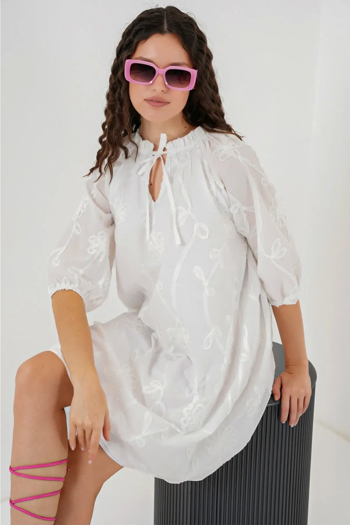 Kadın Desenli Kısa Elbise 2528 - Beyaz