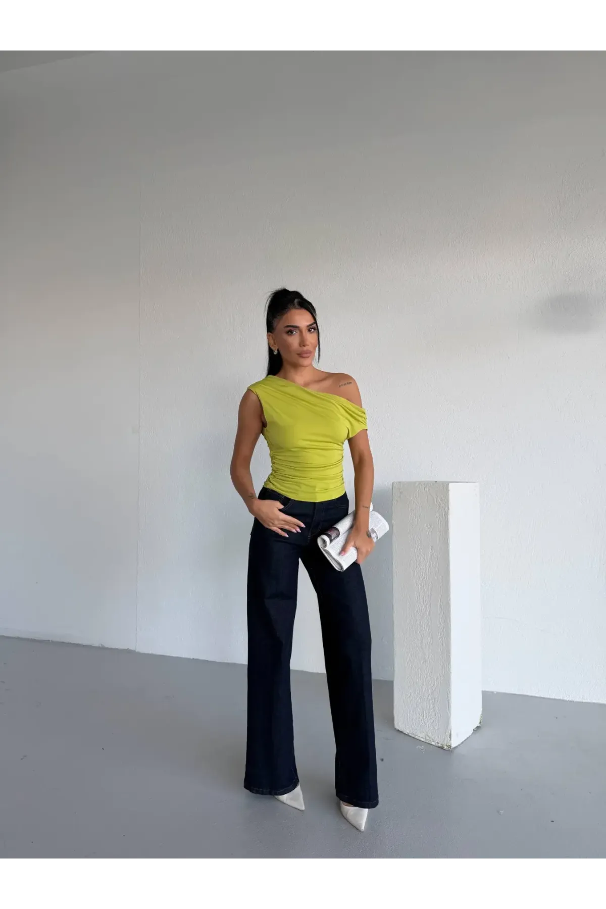 Kadın Fıstık Yeşil Yandan Drapeli Kayık Yaka Sandy Bluz HZL25S-FRY123201