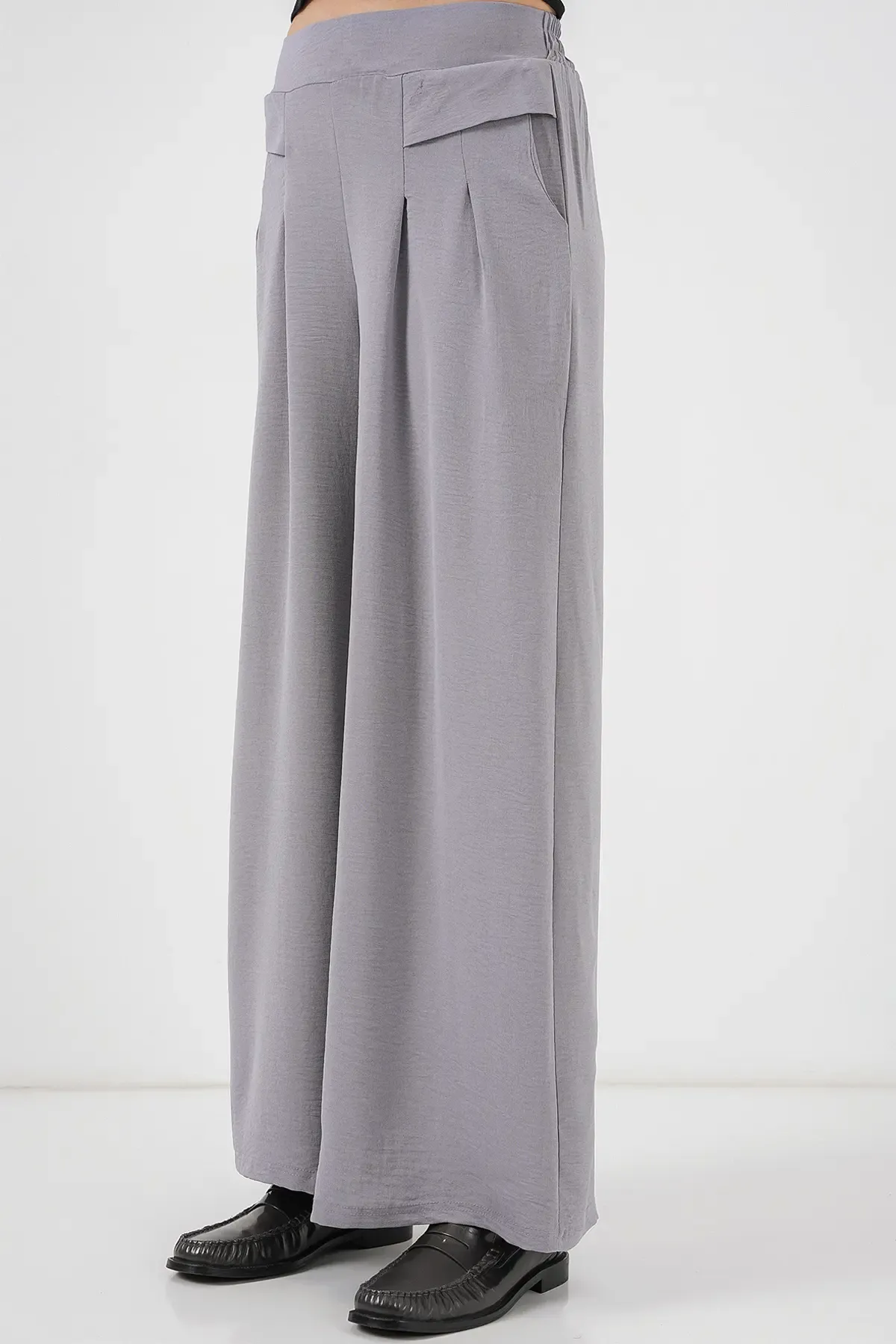 Kadın Geniş Paça Pileli Pantolon 6718 - Gri