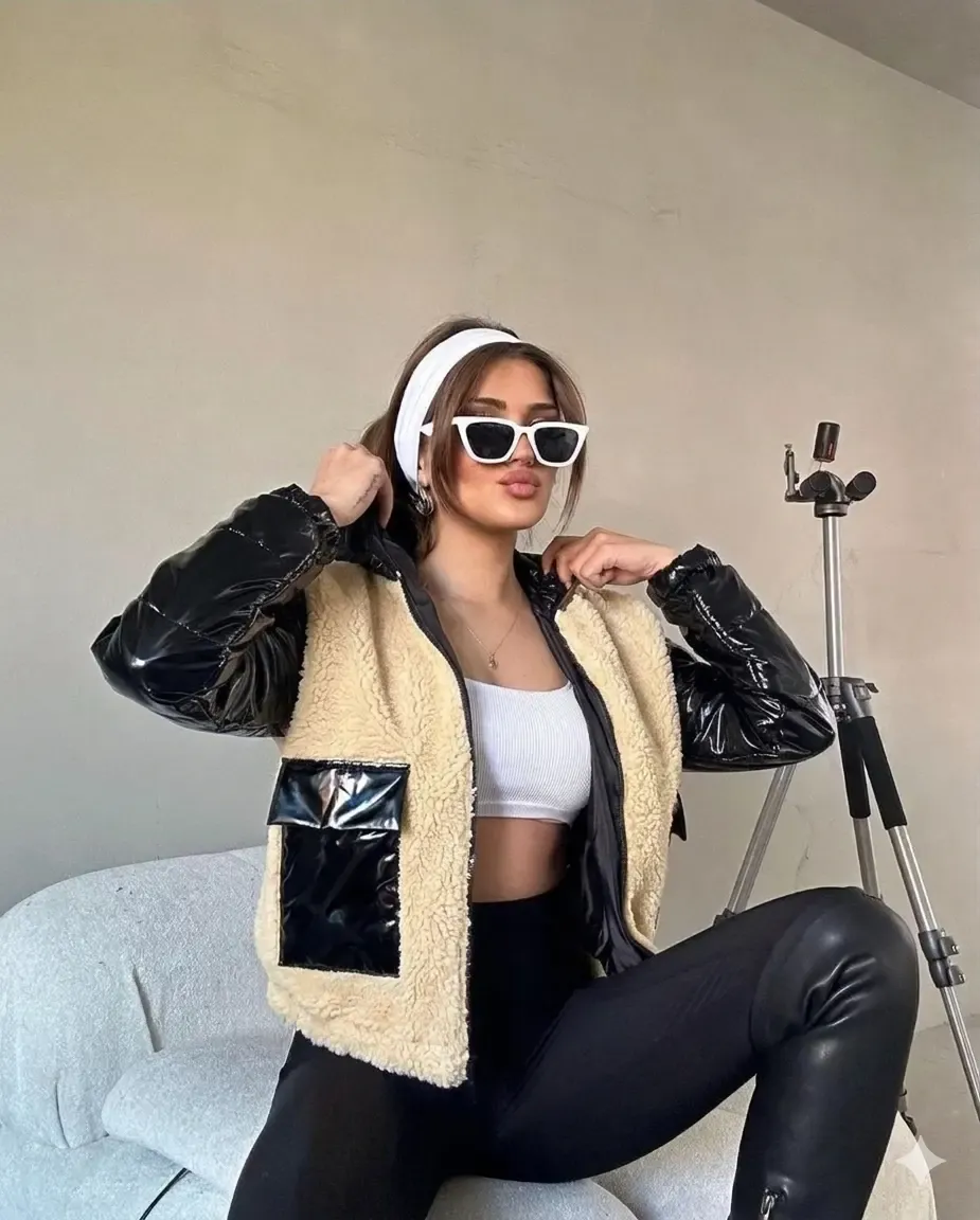 Kadın Krem Siyah Rugan  İçi Astarlı Beli Lastikli Kapüşonlu Crop Peluş Mont HZL24W-BRC144441