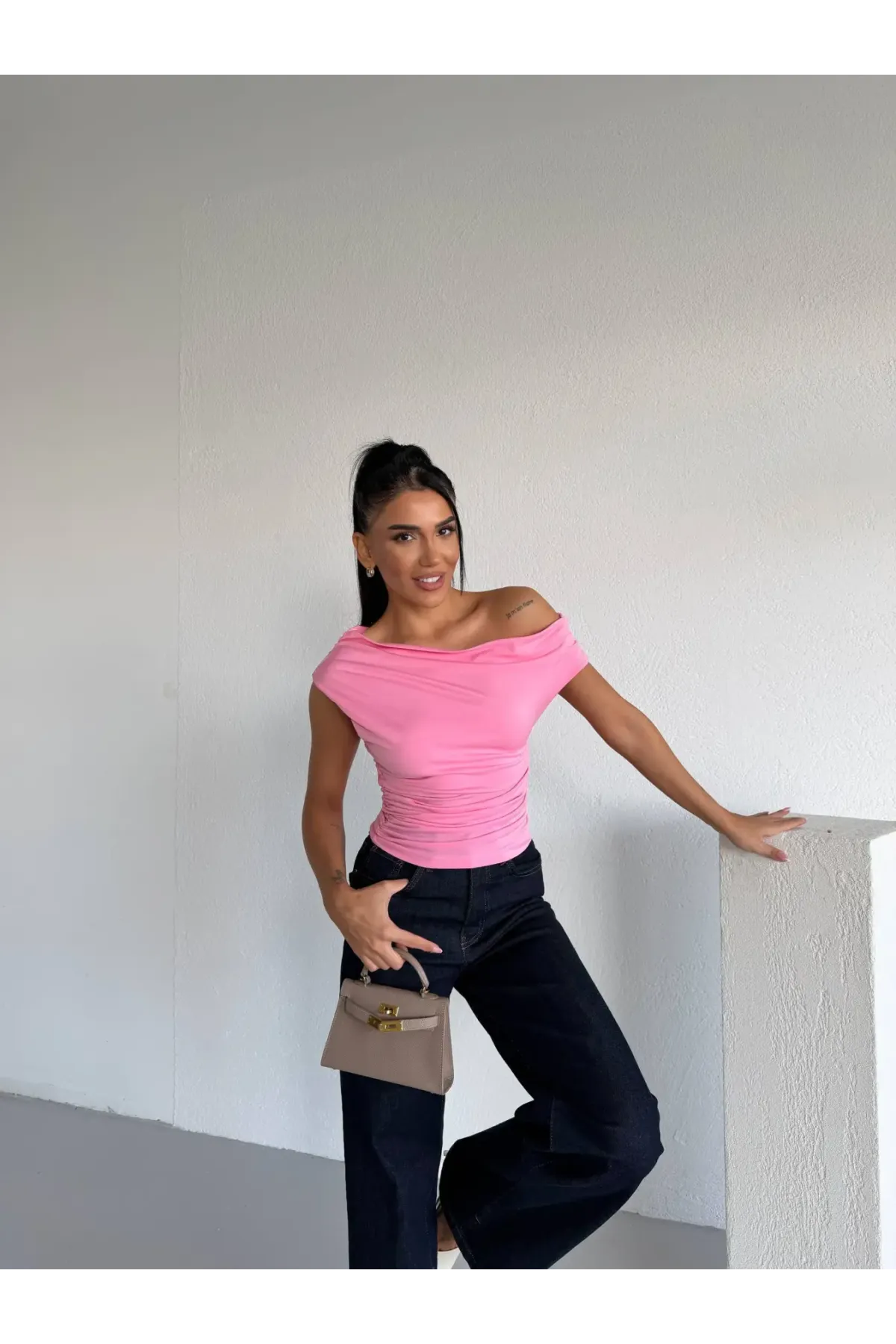 Kadın Pembe Yandan Drapeli Kayık Yaka Sandy Bluz HZL25S-FRY123201