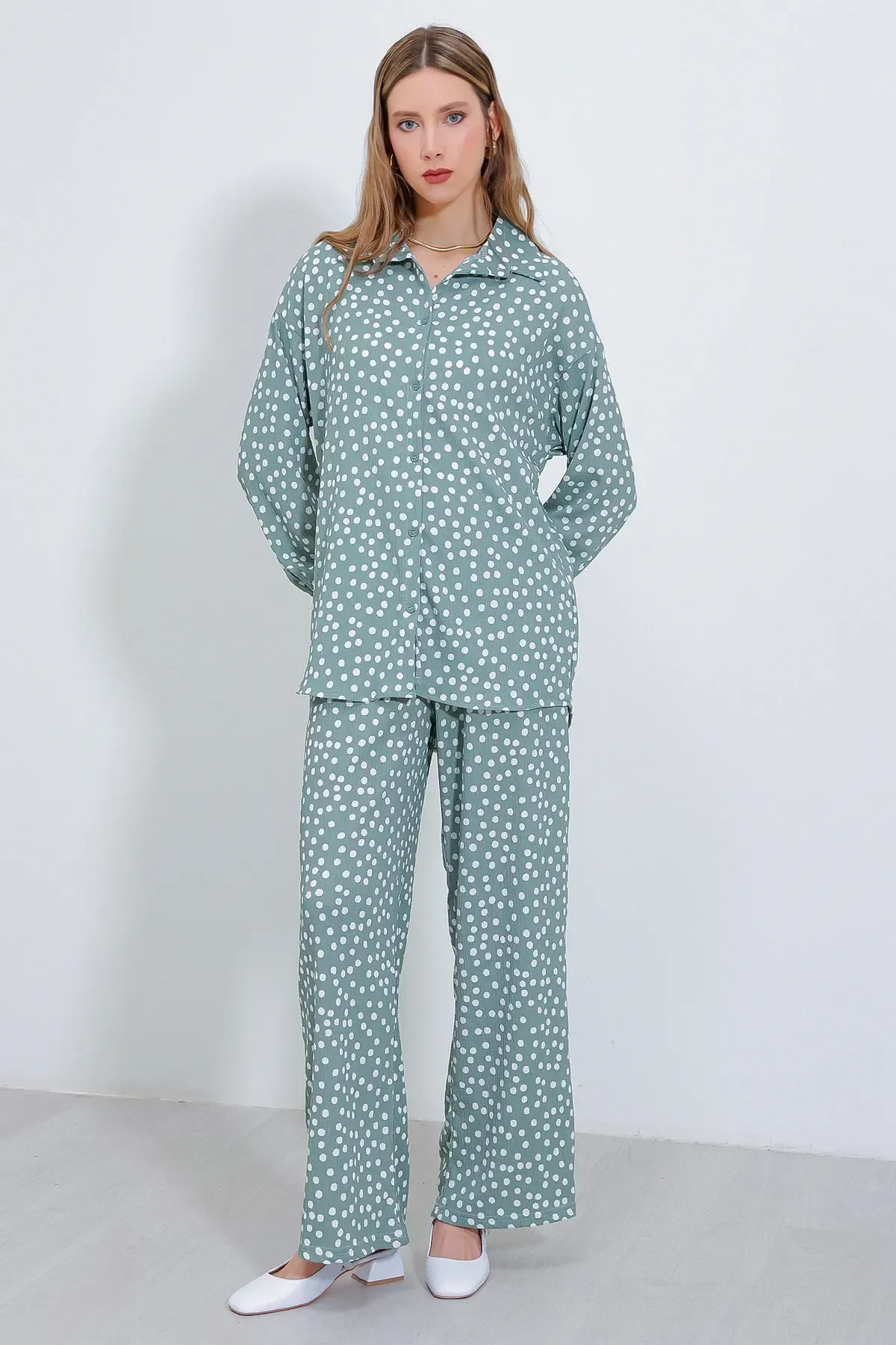 Kadın Puantiyeli Mint Ekru Örme İkili Takım 5858
