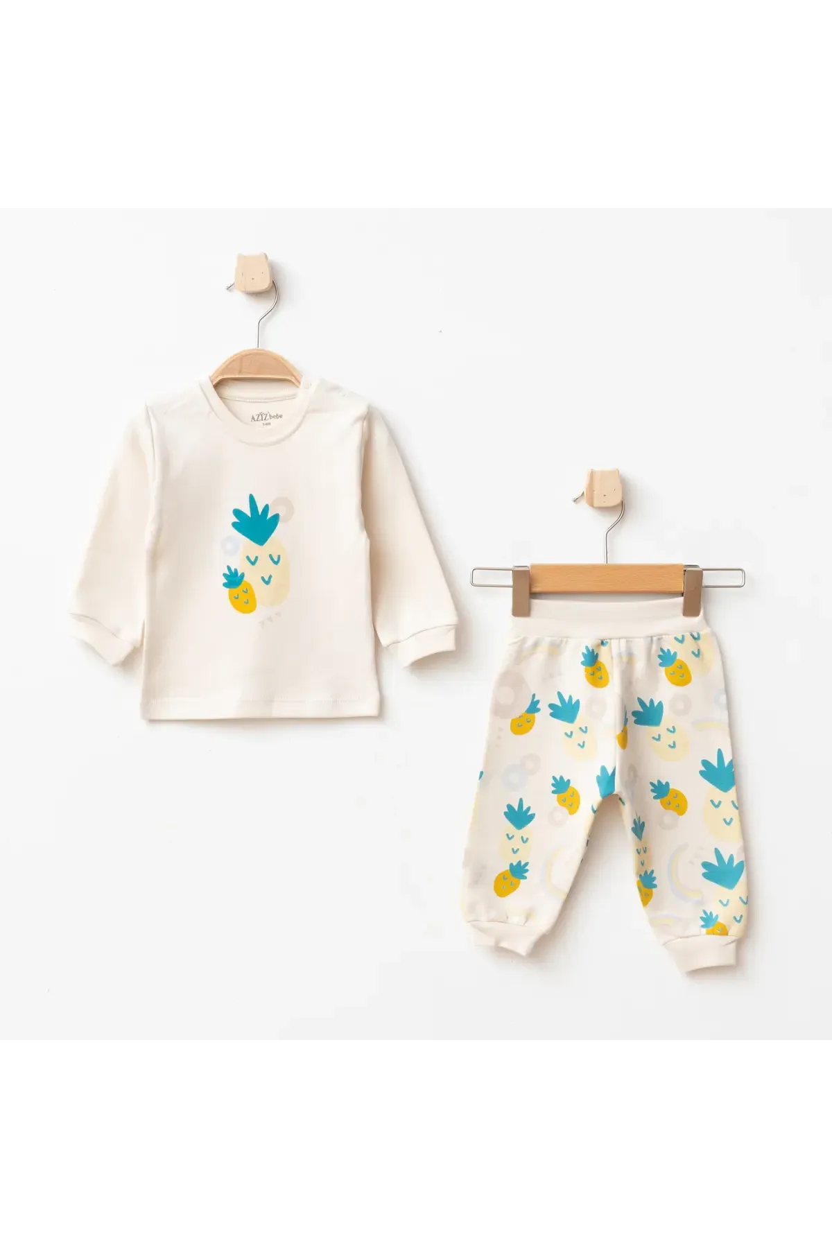 Kız Bebek Ananas Desenli Sweatshirt Pantolon T-shirt 3 lü Alt Üst Bebek Takımı 3Ay - 36Ay