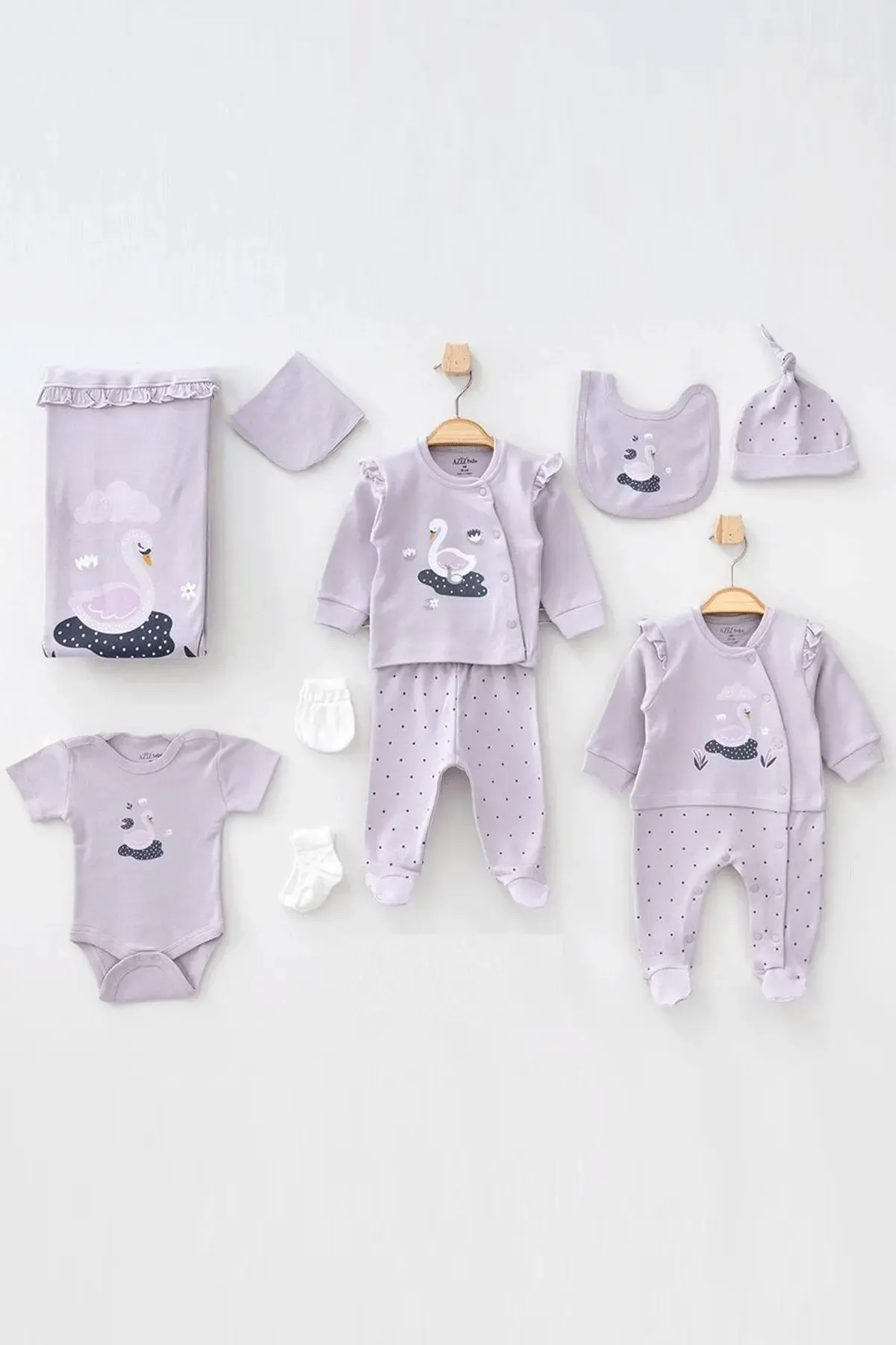 Kız Bebek Animal Desenli 10  Lu Hastane Çıkış Seti 0 Ay - 3 Ay