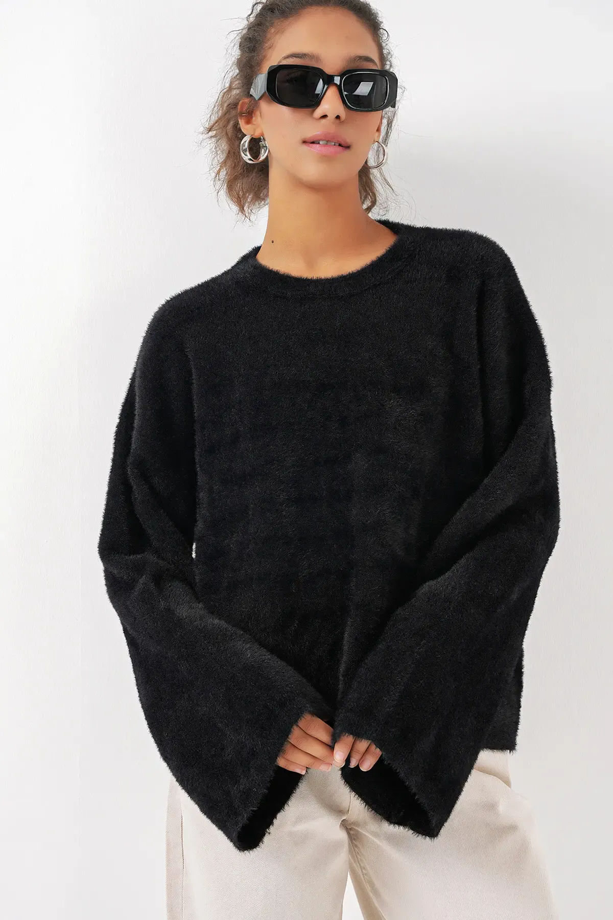 15915 Yumuşak Dokulu Triko Kazak - Siyah