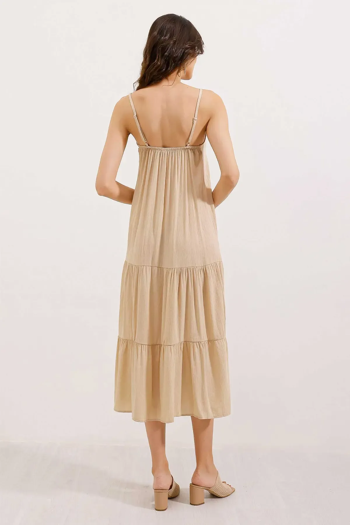 2403 Askılı Midi Elbise - Krem