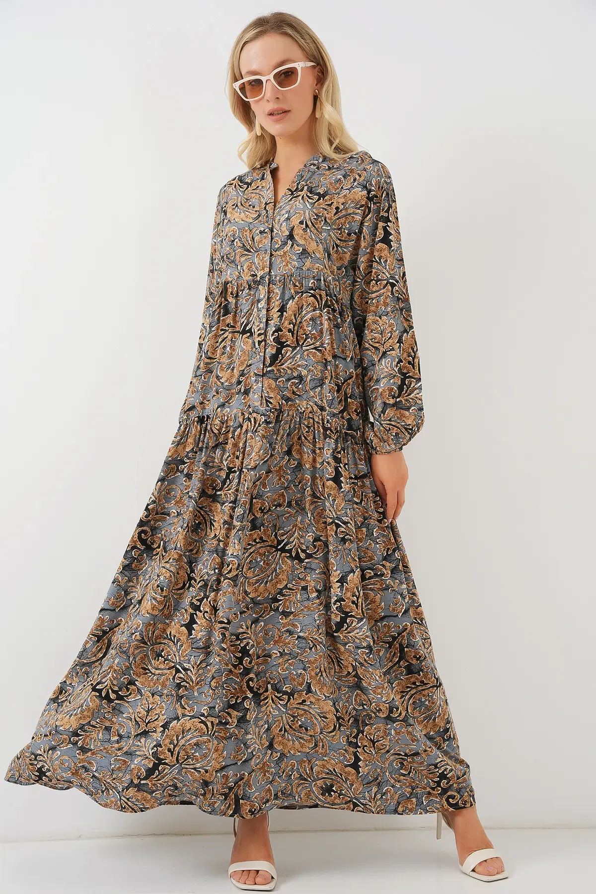 2423 Otantik Desenli Tesettür Elbise - A.Gri