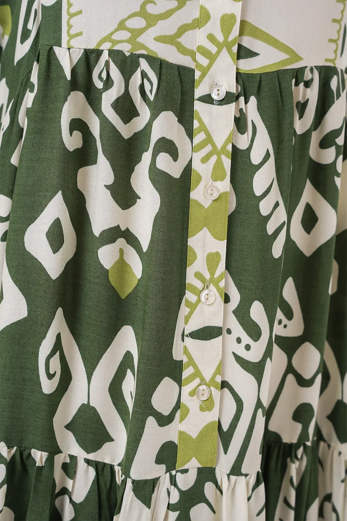 2423 Otantik Desenli Tesettür Elbise - B. Haki