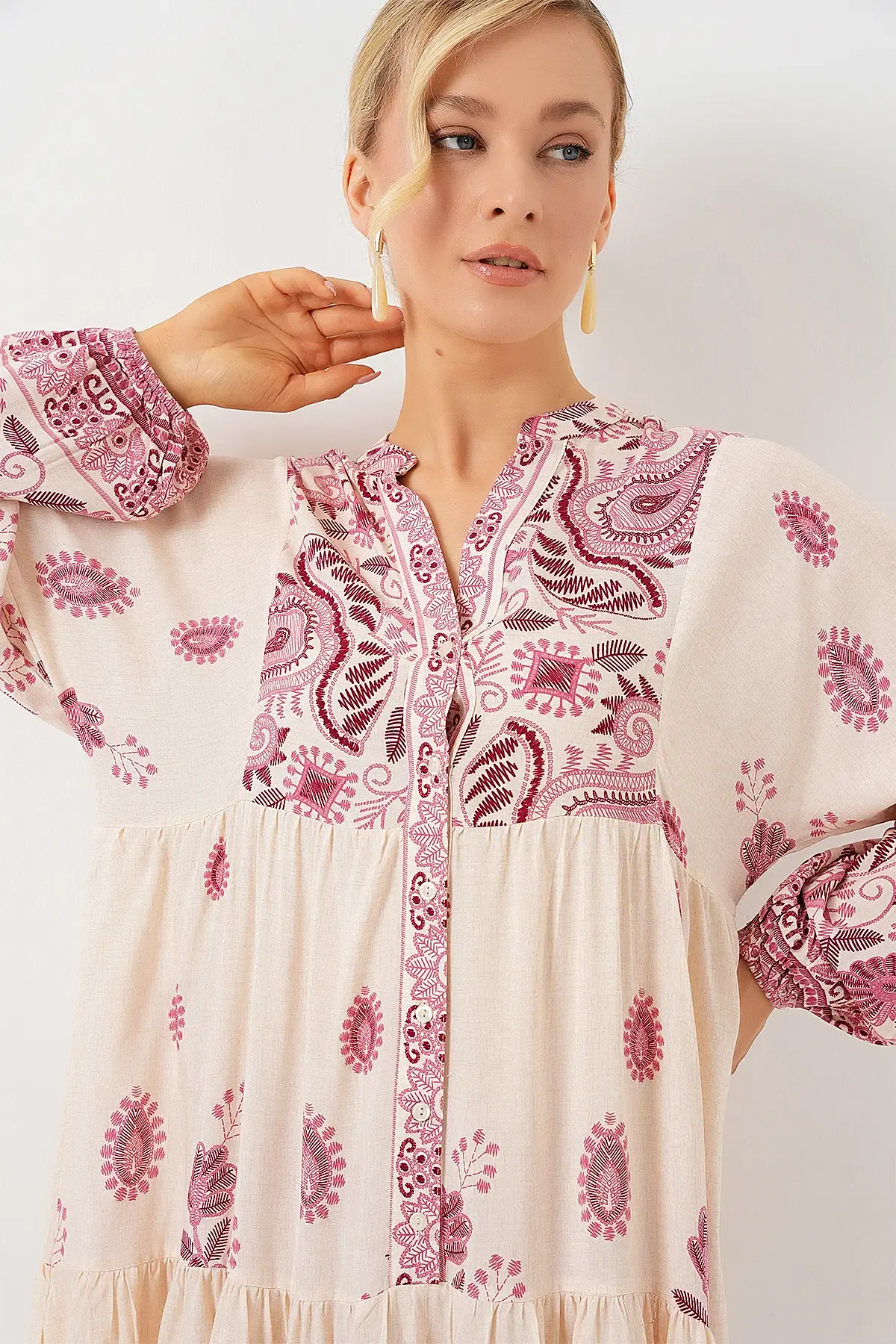 2423 Otantik Desenli Tesettür Elbise - Bordo 1