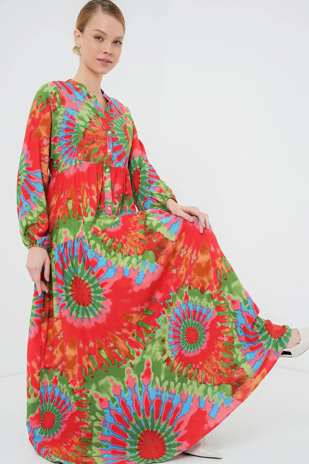 2423 Otantik Desenli Tesettür Elbise - L. Kırmızı