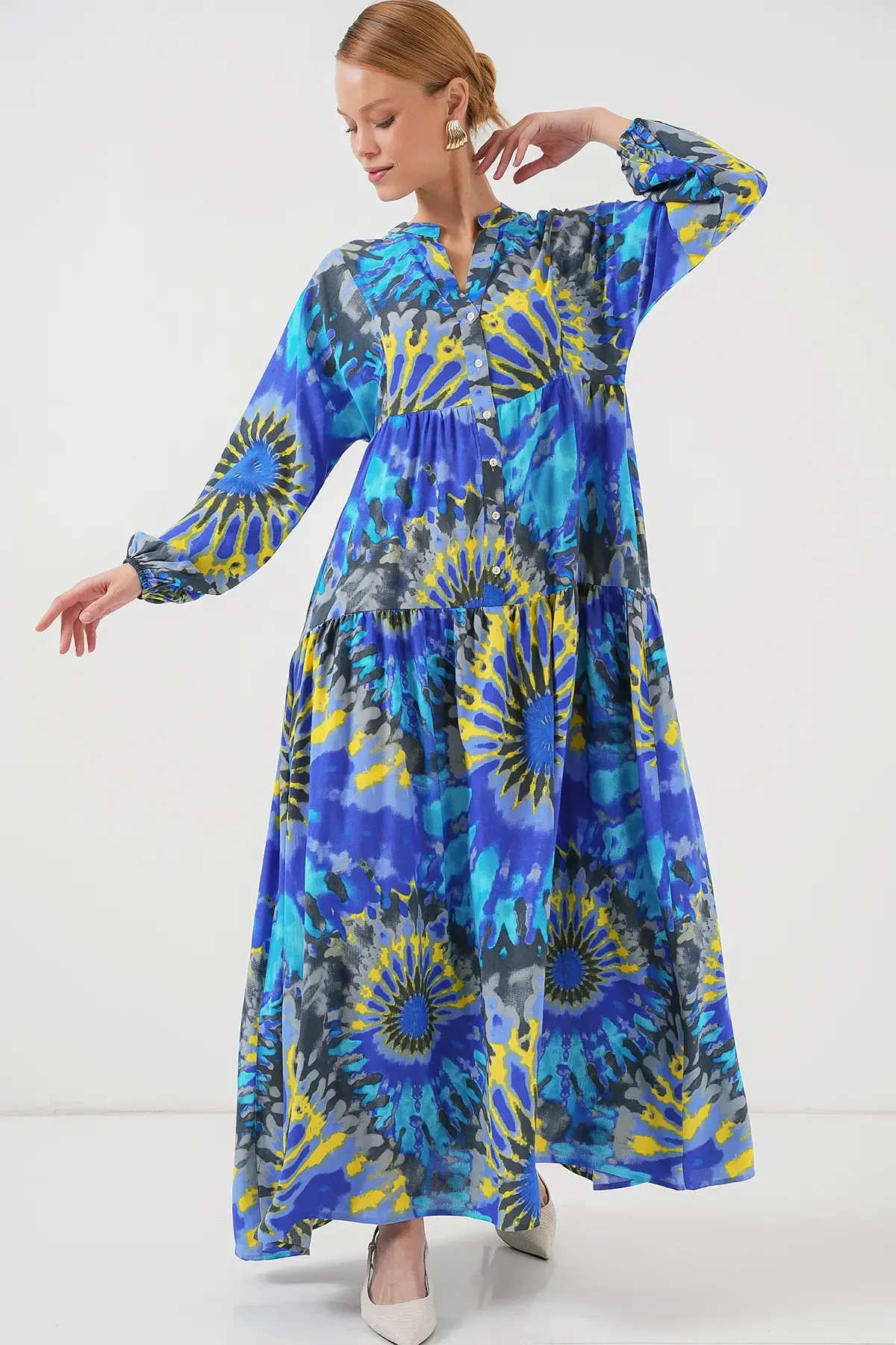 2423 Otantik Desenli Tesettür Elbise - N. Saks