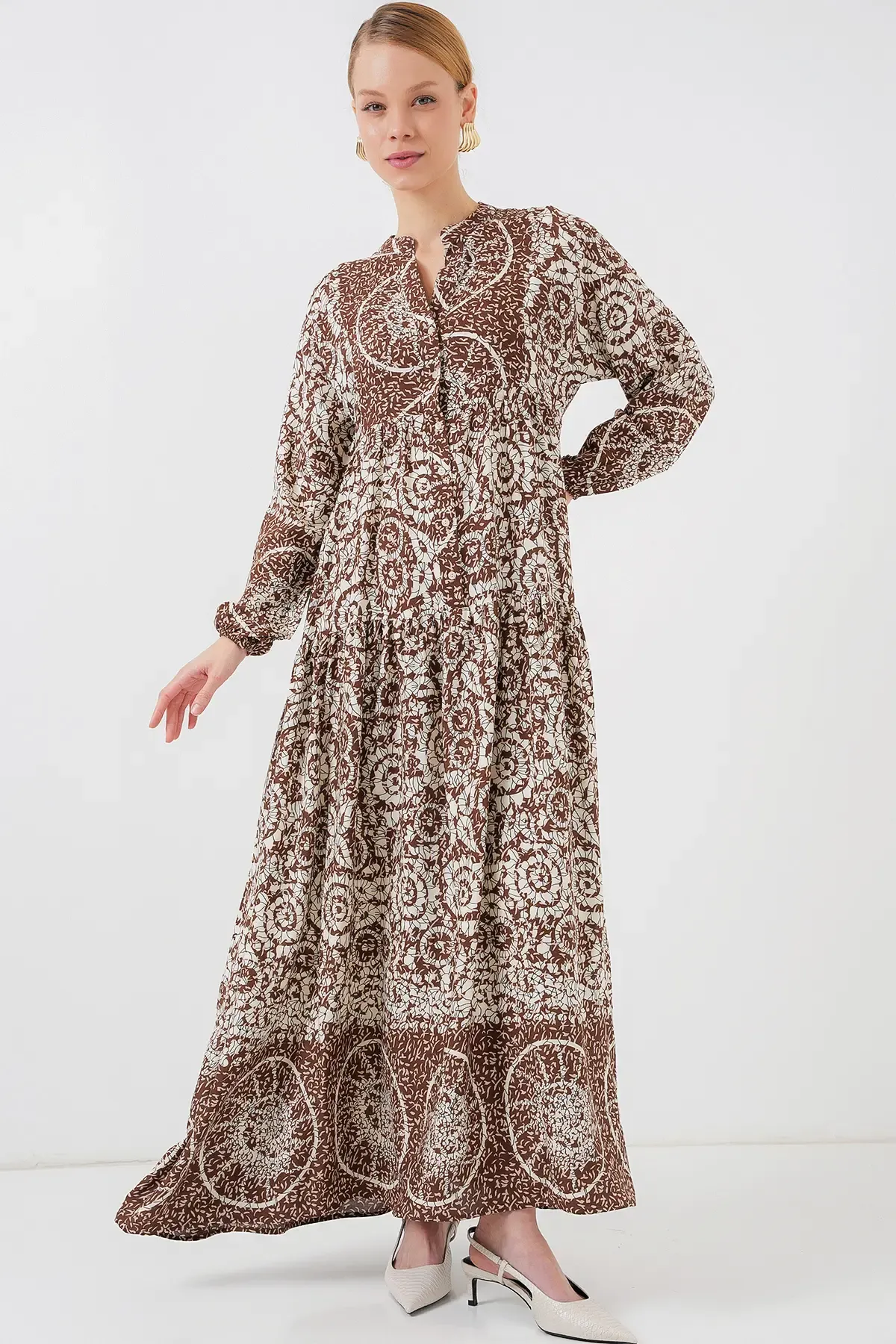 2423 Otantik Desenli Tesettür Elbise - Y.Kahve