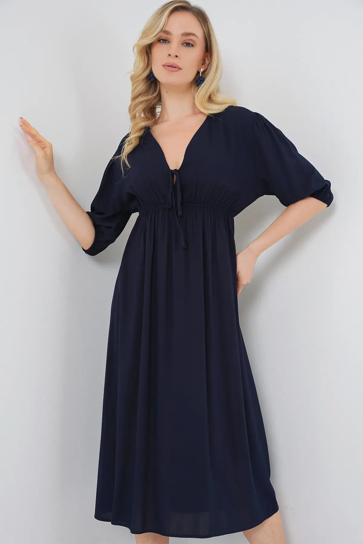 2570 Kadın Beli Büzgülü V Yaka Elbise - Lacivert