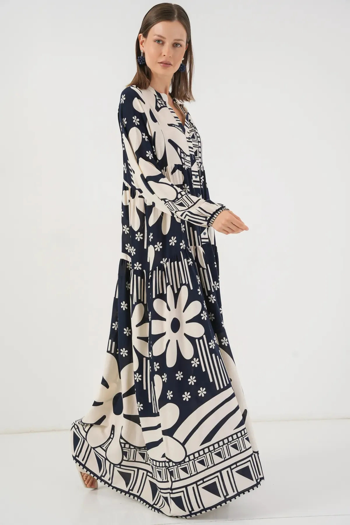 Kadın Desenli Uzun Tesettür Elbise 2585 - L. Lacivert