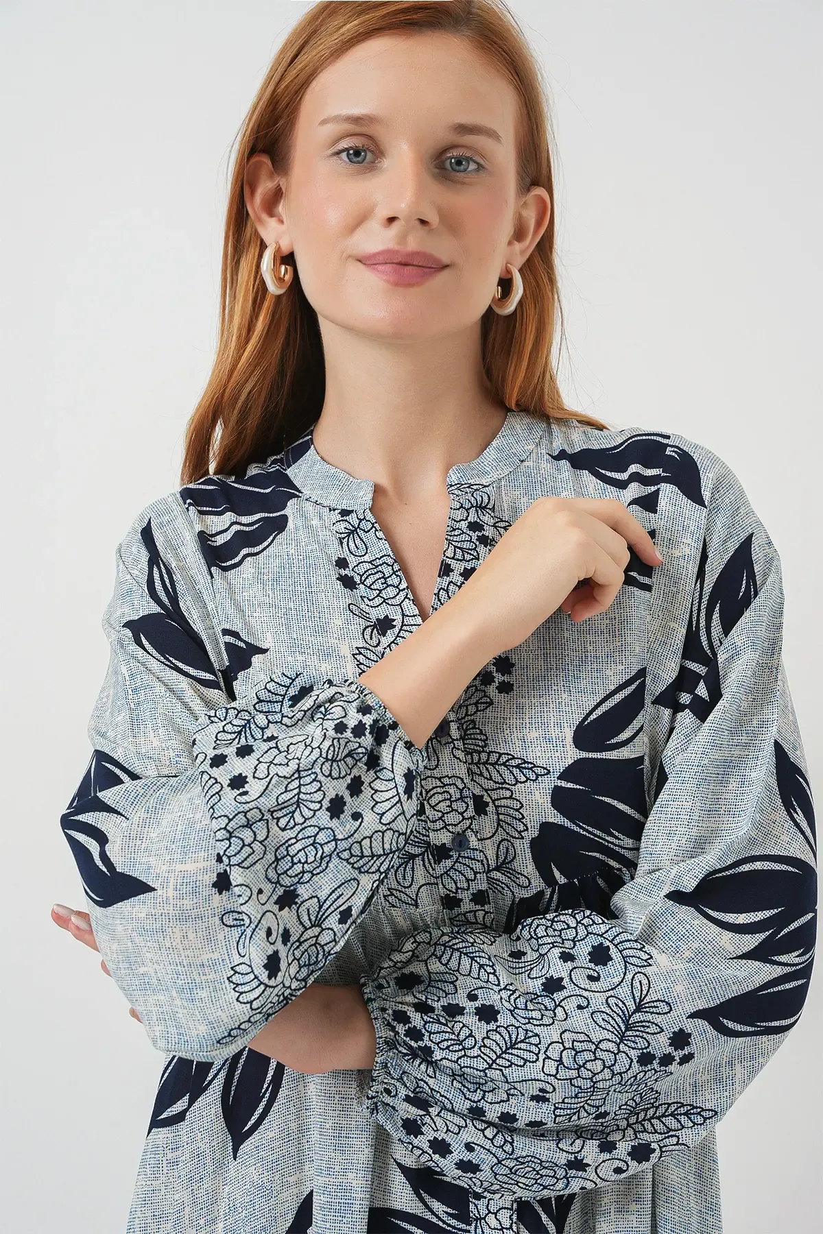 Kadın Desenli Uzun Tesettür Elbise 2585 - Mavi - Lacivert