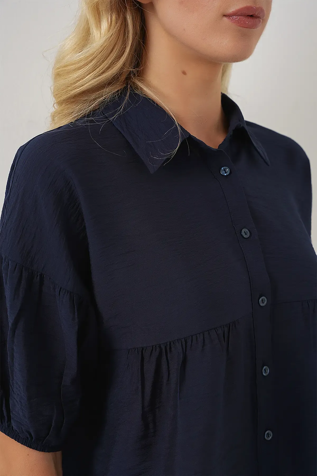 Kadın Kısa Kol Crop Gömlek 20335 - Lacivert