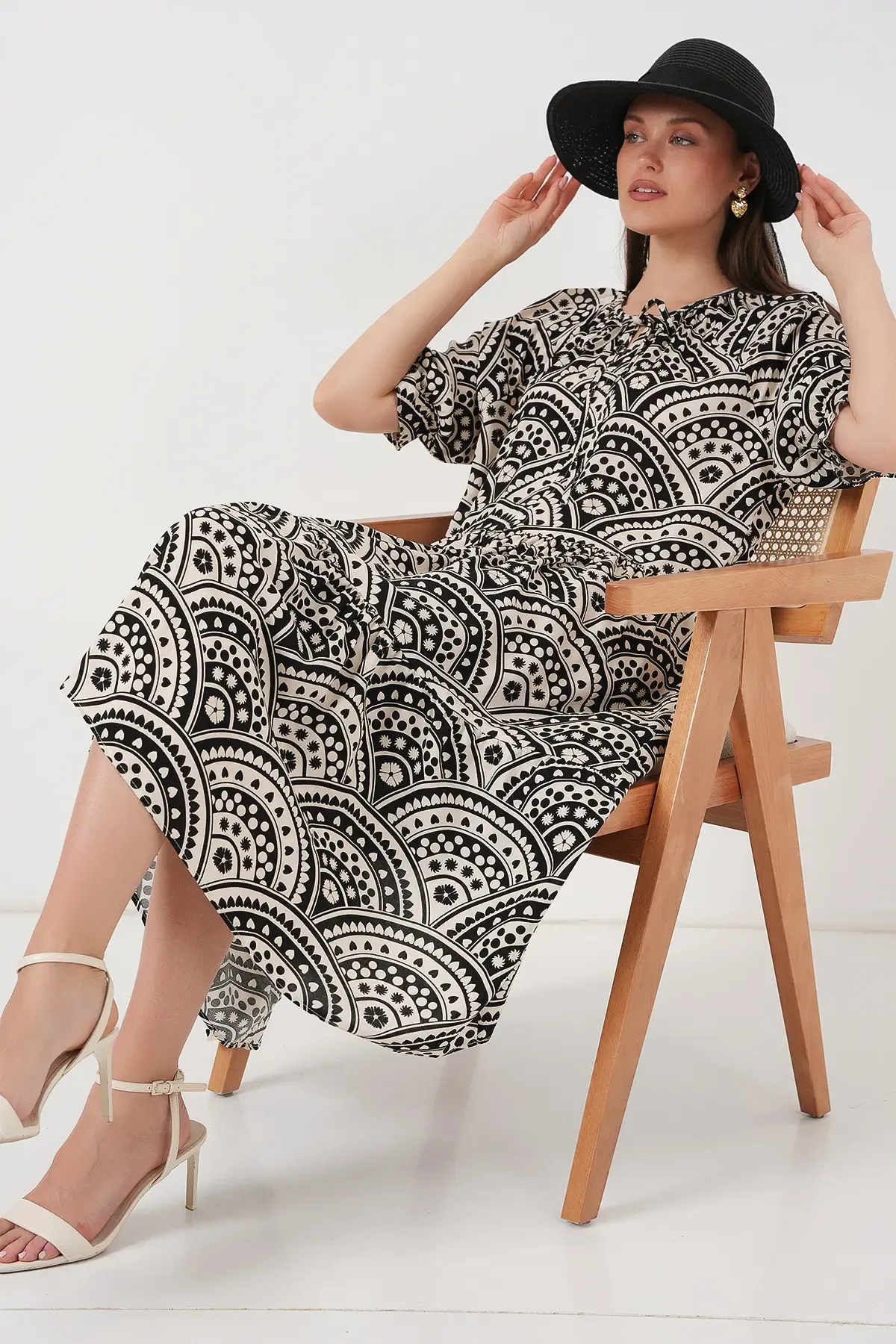 Kadın Kısa Kol Desenli Elbise 2553 - Siyah