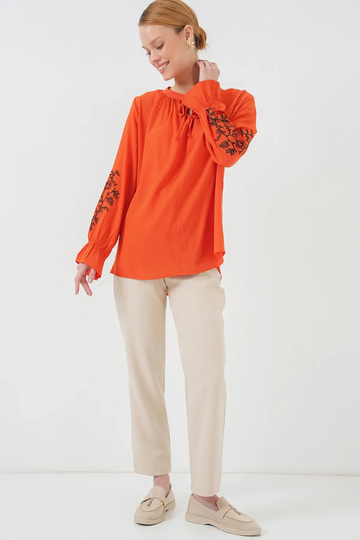 Kadın Nakışlı Örme Bluz 941 - Turuncu