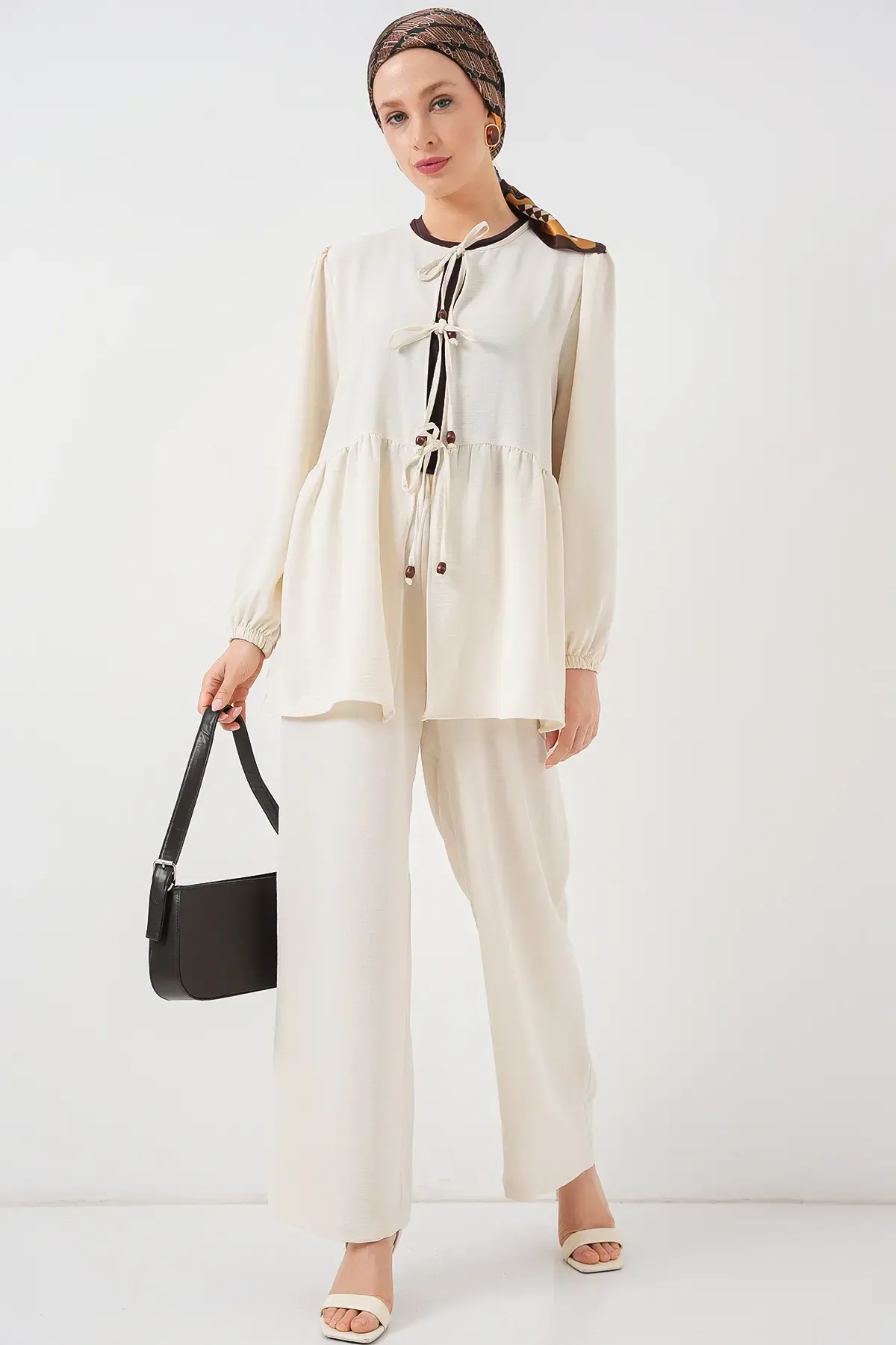 Kadın Önü Bağcıklı Tunik Pantolon İkili Takım 6744 - Ekru