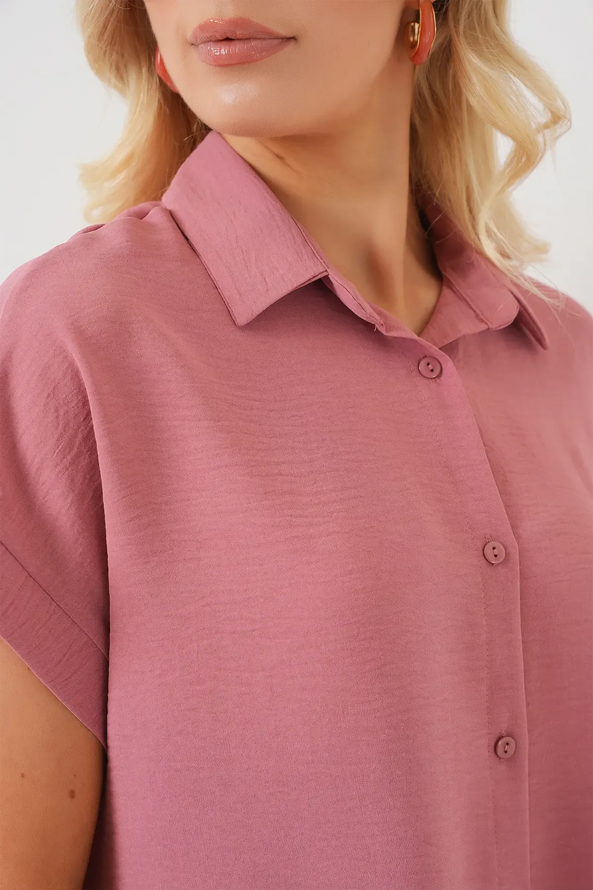 Kadın Oversize Kısa Kol Gömlek 20322 - Pembe