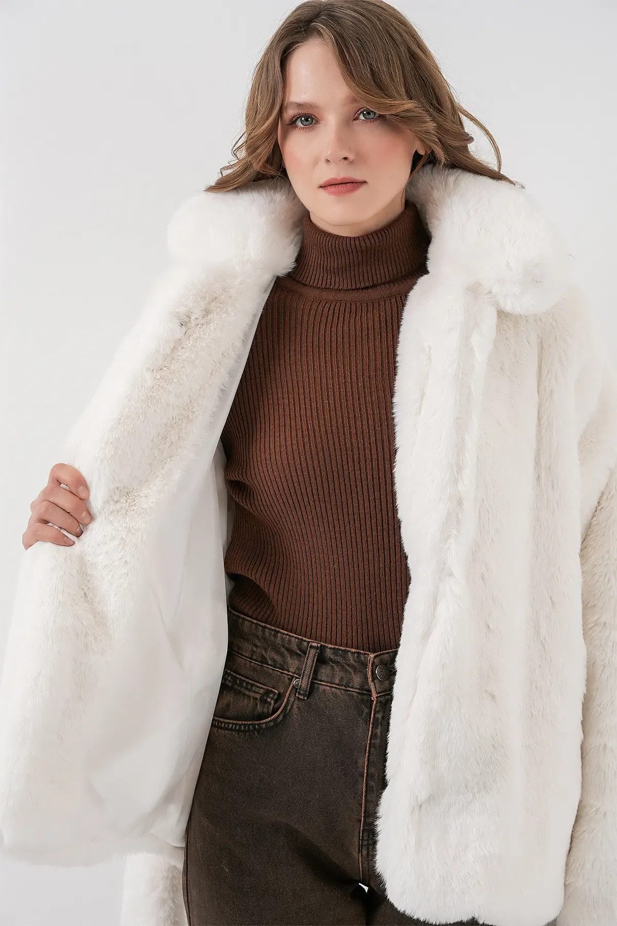 Kadın Peluş Kürk Mont 5234 - Ekru