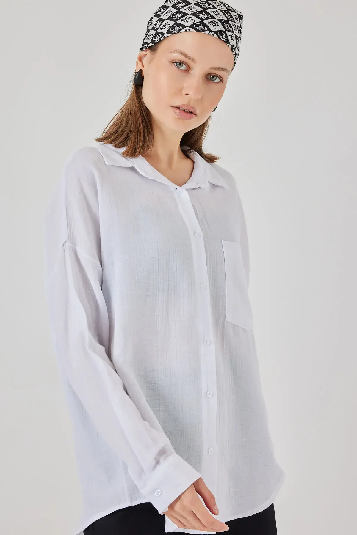 Kadın Tek Cepli Oversize Müslin Gömlek 20353 - Beyaz