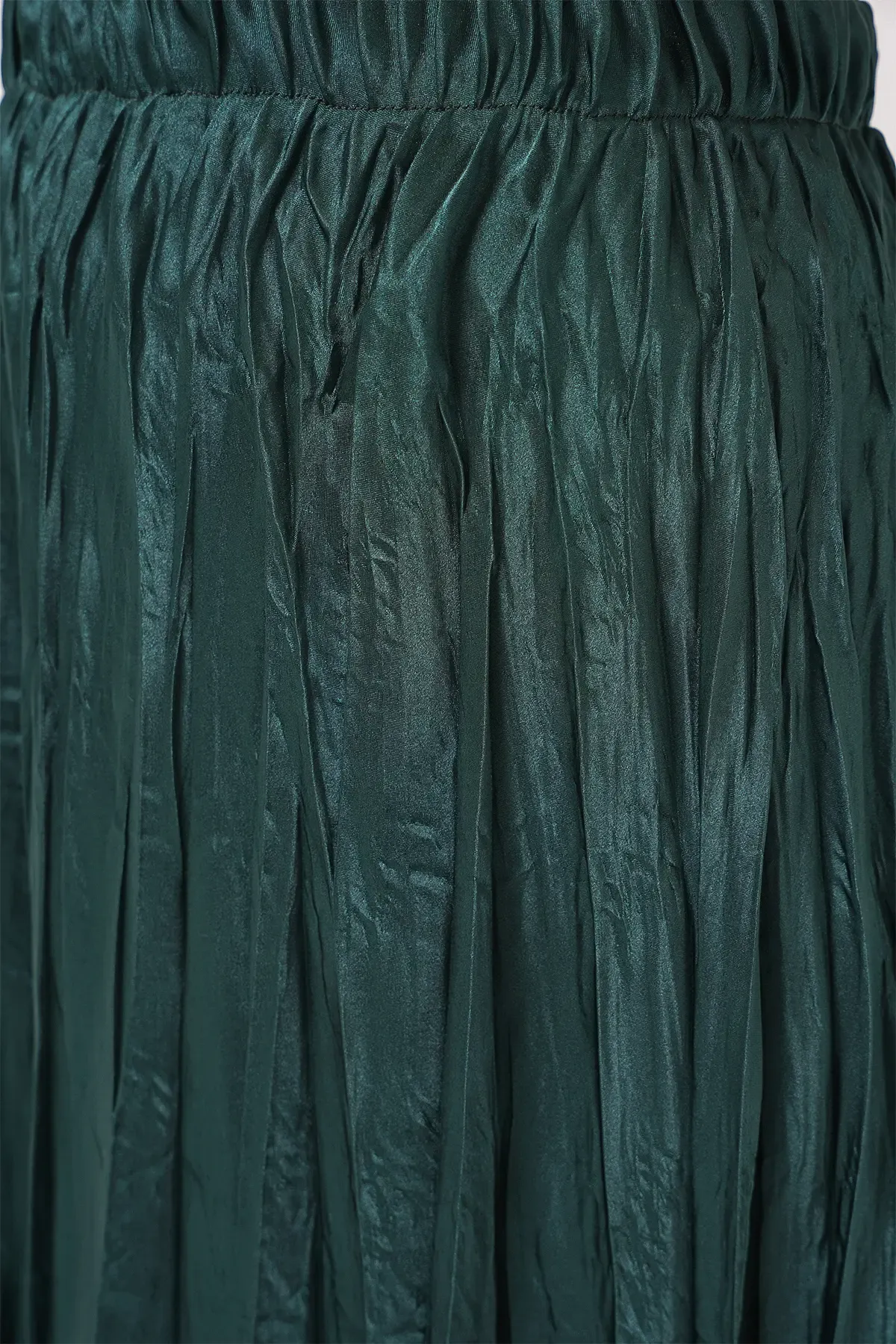 Kadın Uzun Kırışık Parlak Etek 8034 - Zümrüt Yeşili