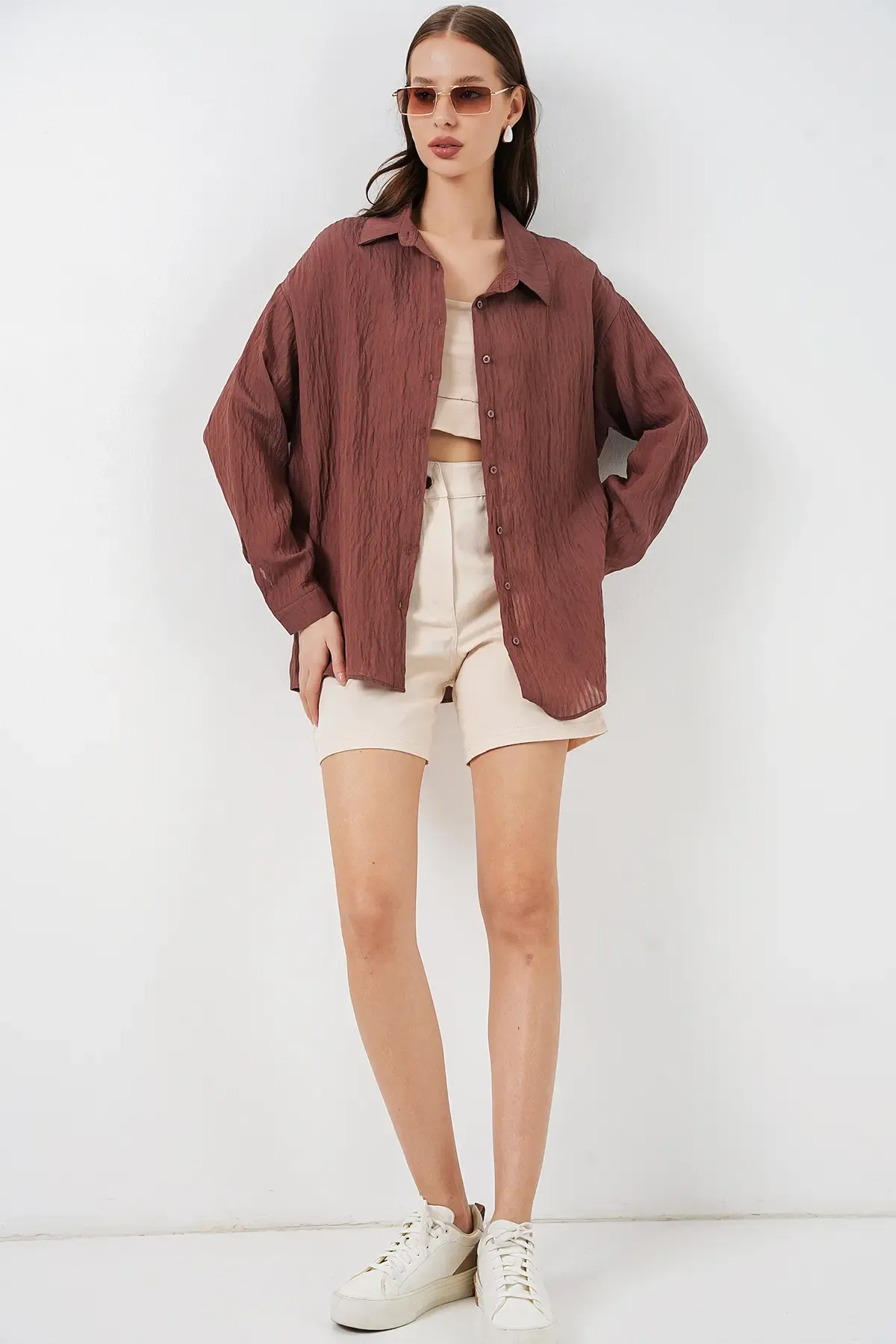 Kadın Uzun Oversize Gömlek 20320 - Kahverengi