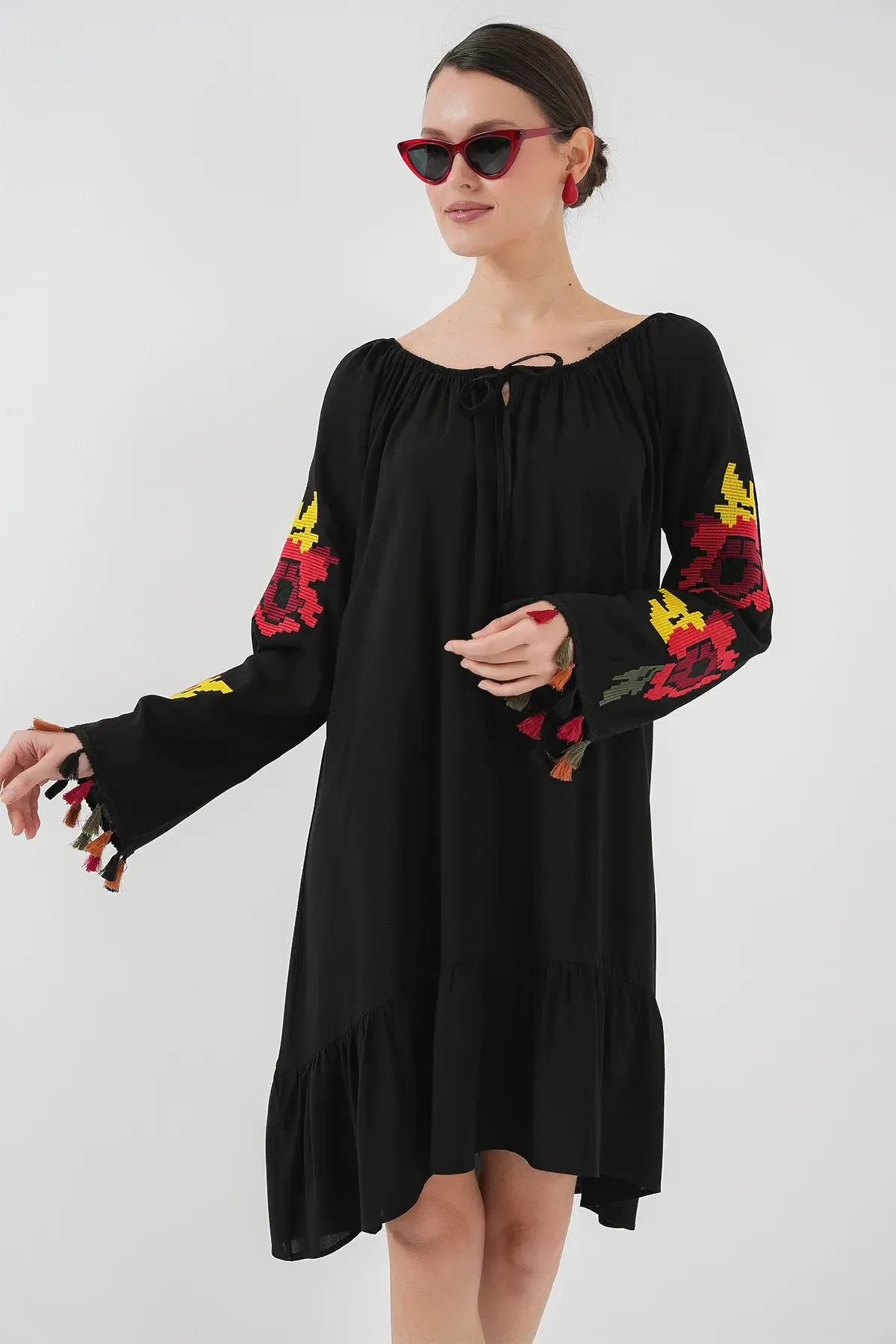 Nakışlı Midi Elbise 2531 - Siyah