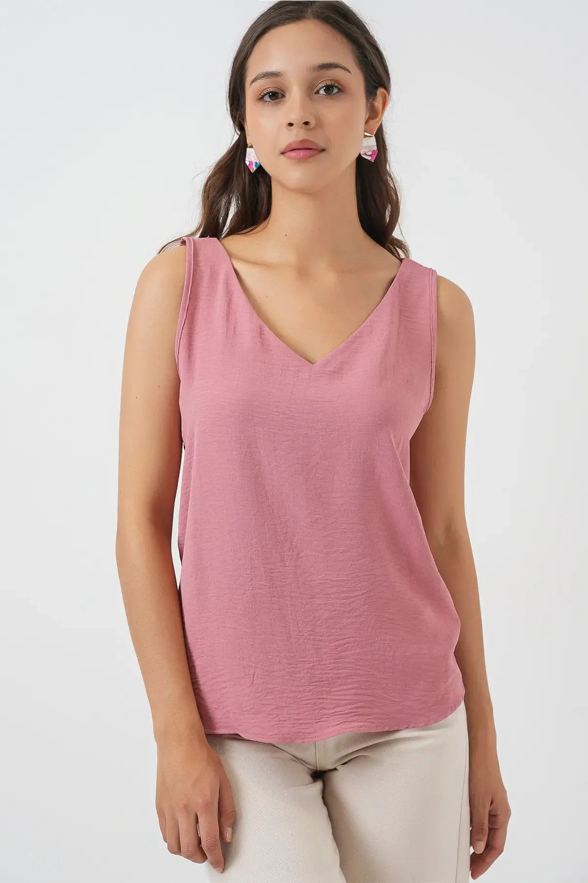 V Yaka Sıfır Kol Bluz 950 - Gül Kurusu