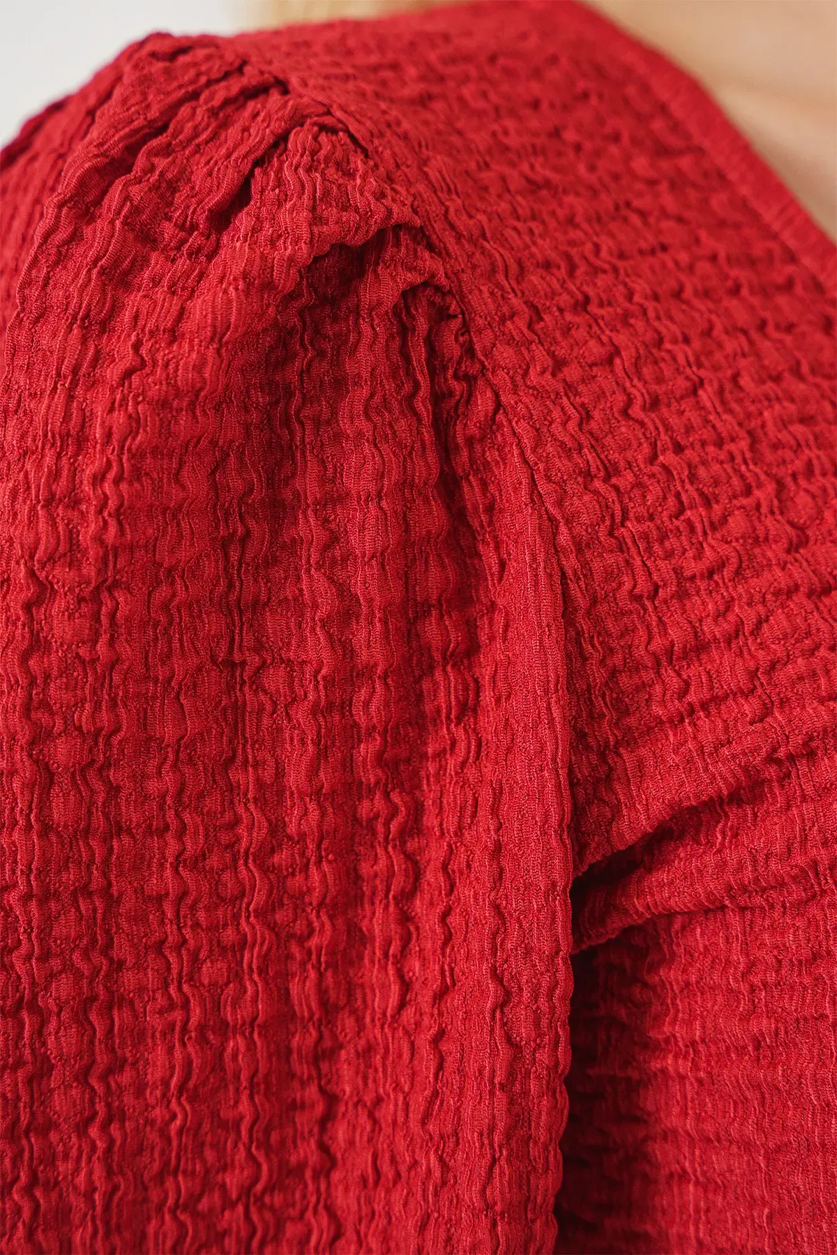 0442 Uzun Kollu Bluz - Kırmızı