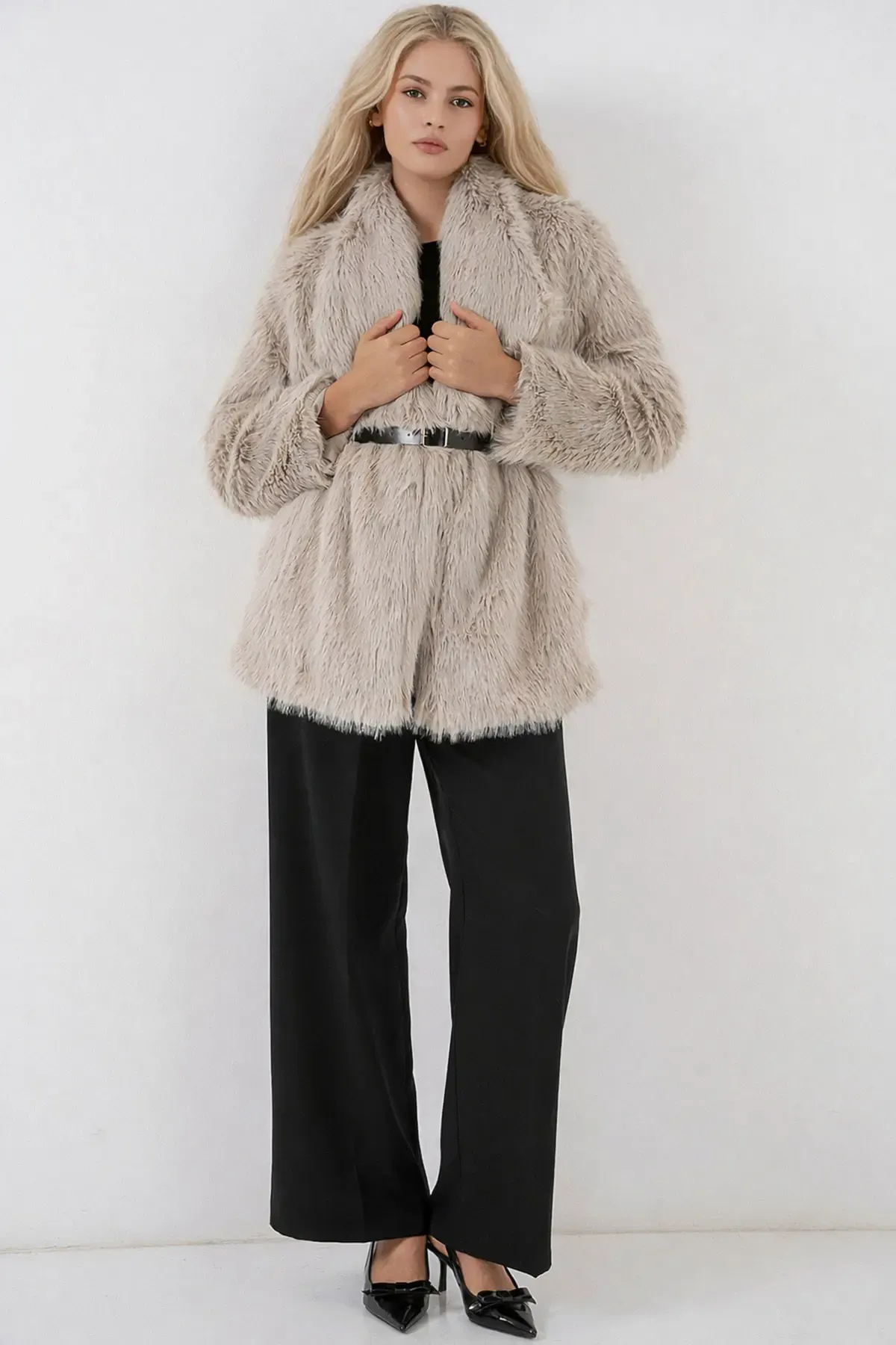 5186 Kruvaze Peluş Kürk Kaban - Krem