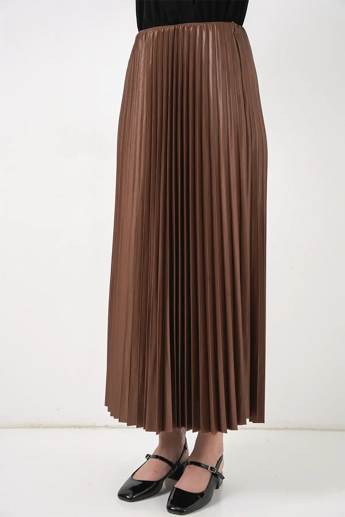 8009 Deri Görünümlü Piliseli Etek - Taba